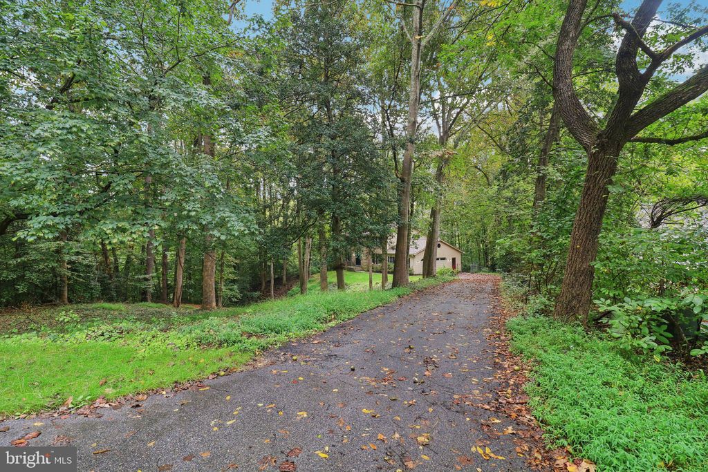 Photo of 30090 Cherokee Court, MECHANICSVILLE, MD 20659 (MLS # MDSM2027480)
