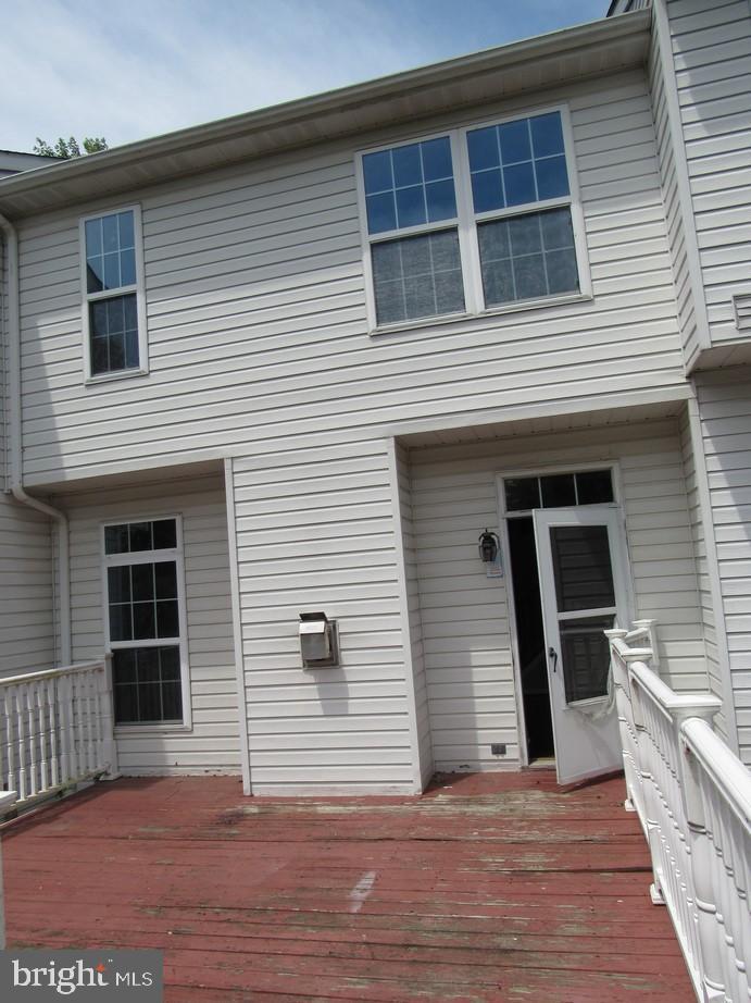 COUNTRY WALK - Residential