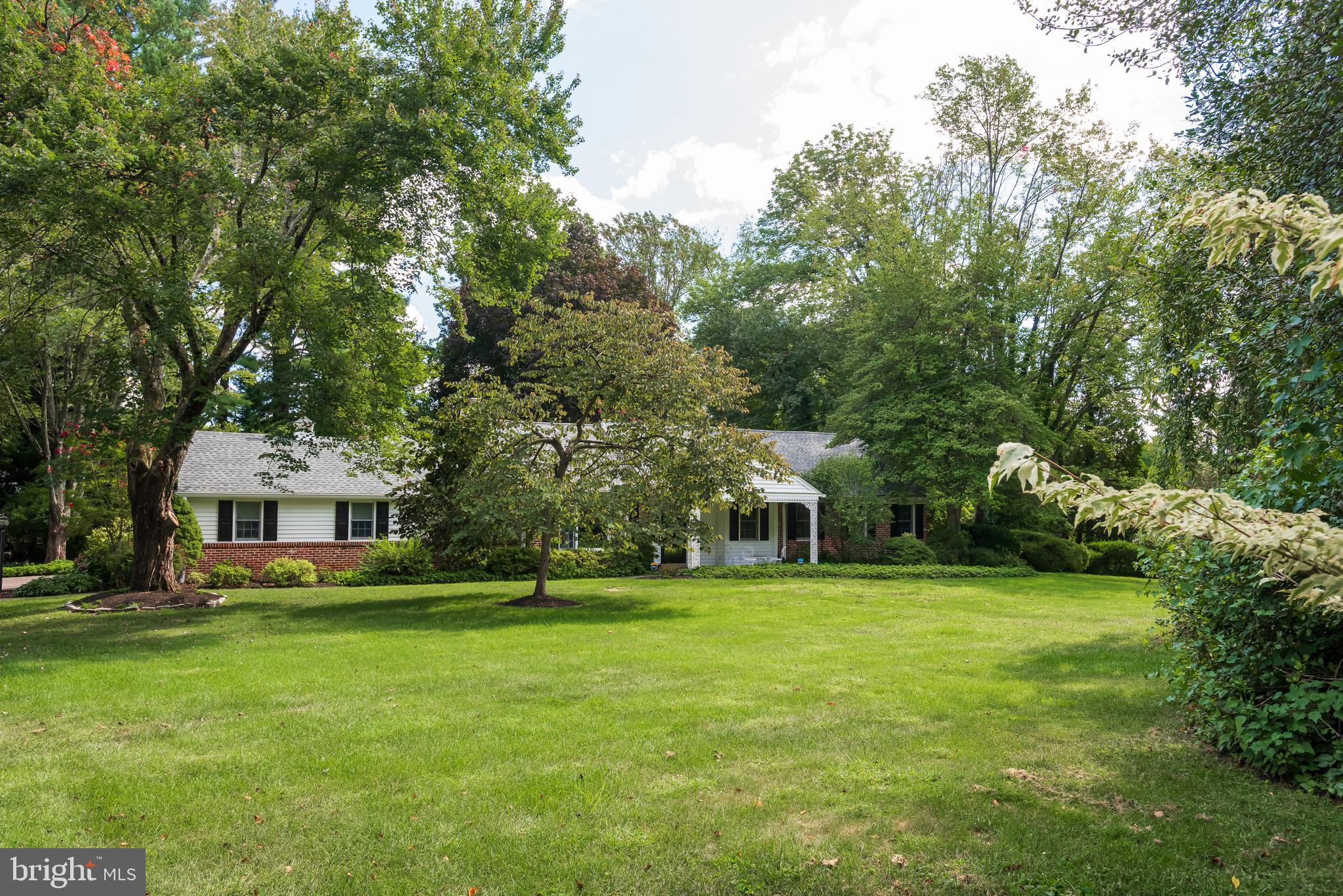 598 CRICKET LANE