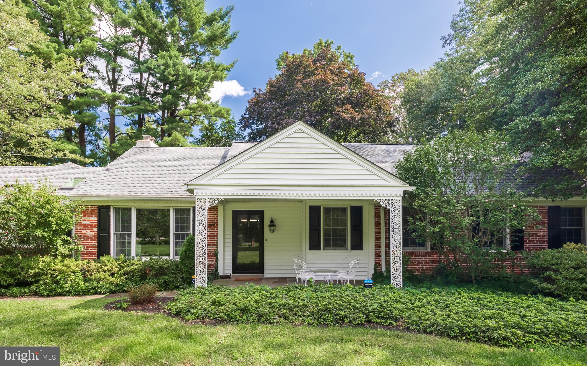 598 CRICKET LANE