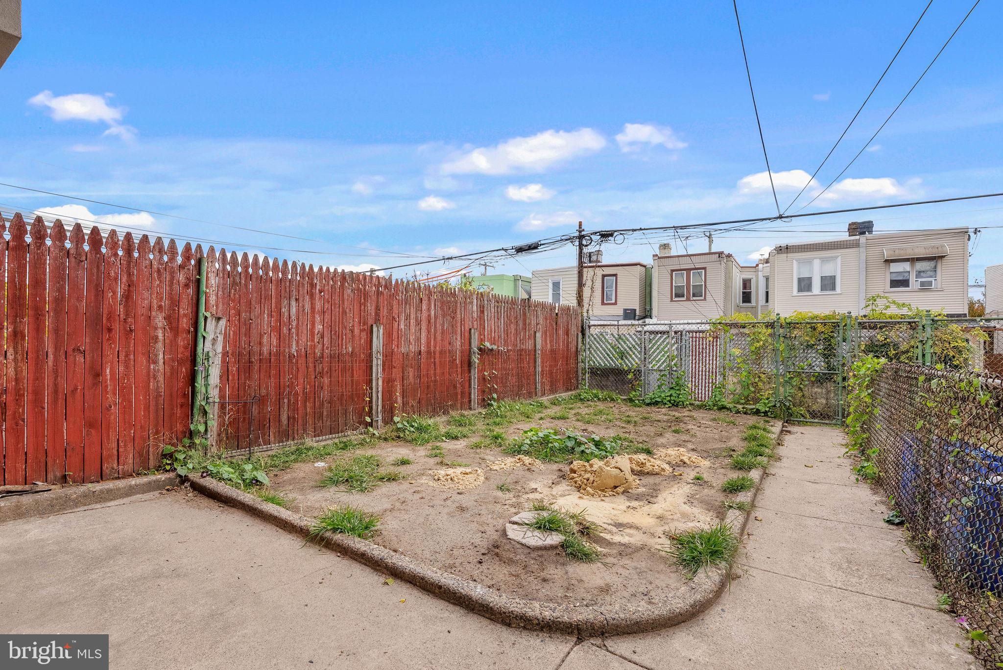 PORT RICHMOND - Residential