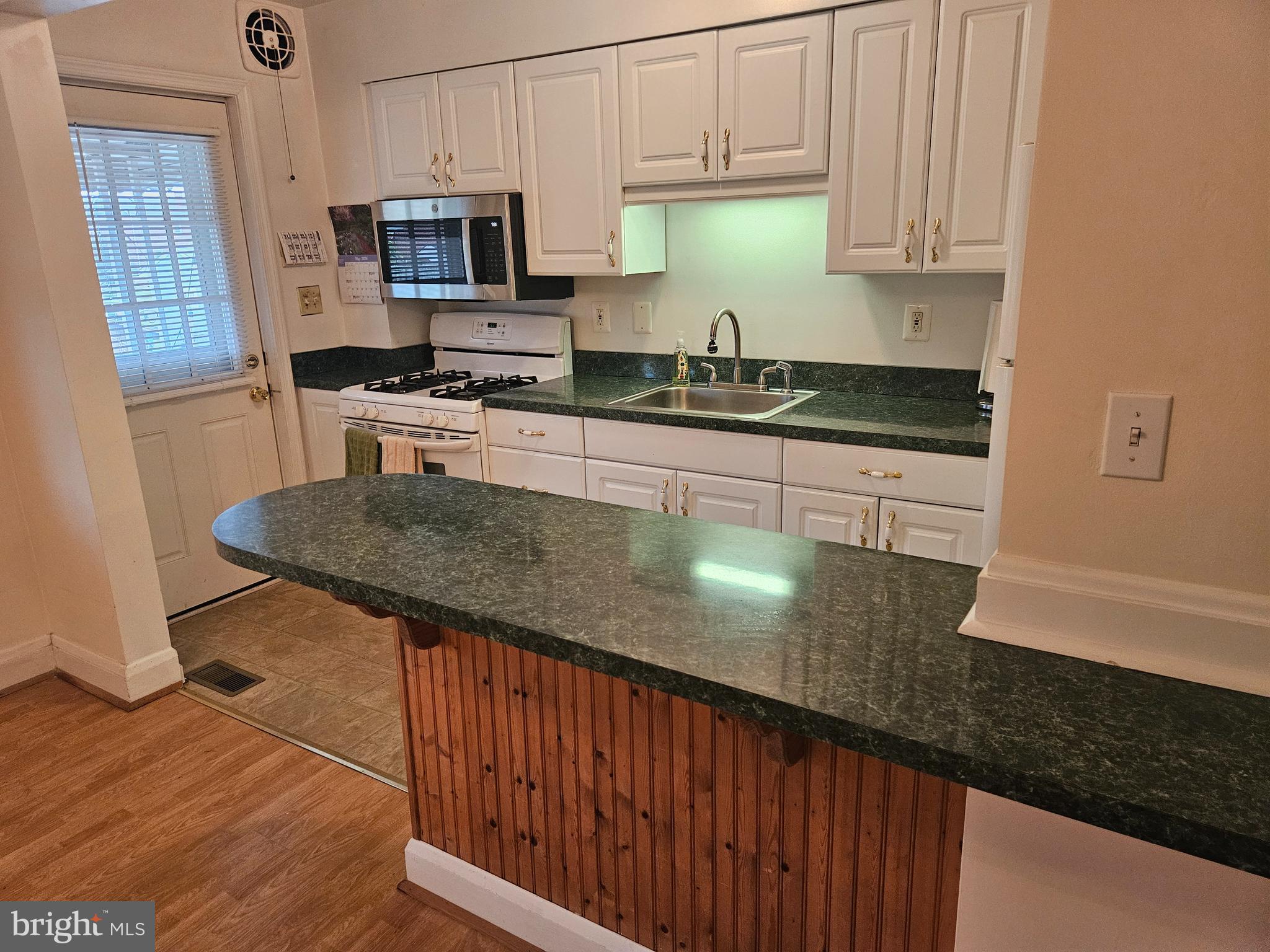 DUNDALK VILLAGE - Residential
