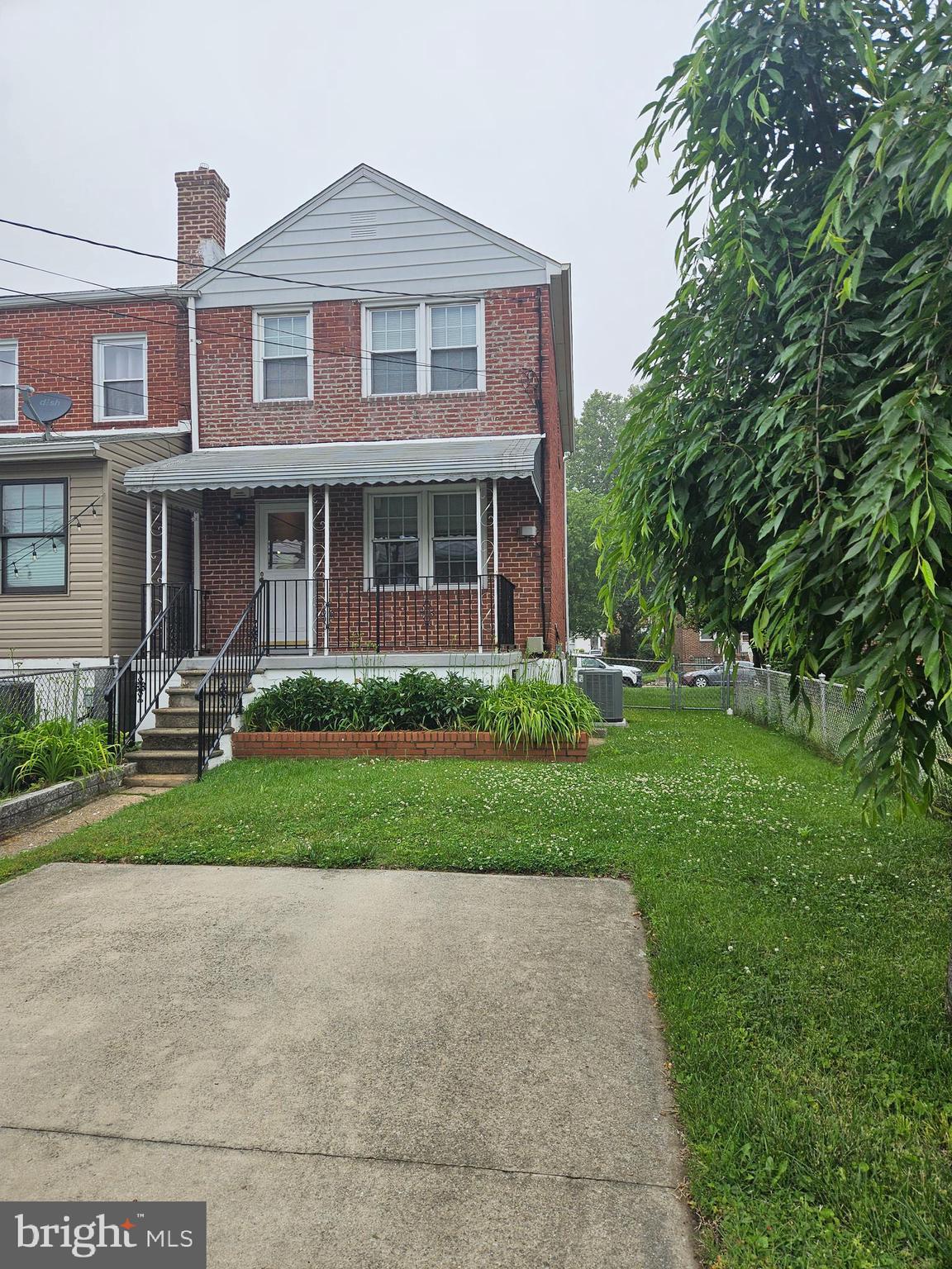 DUNDALK VILLAGE - Residential