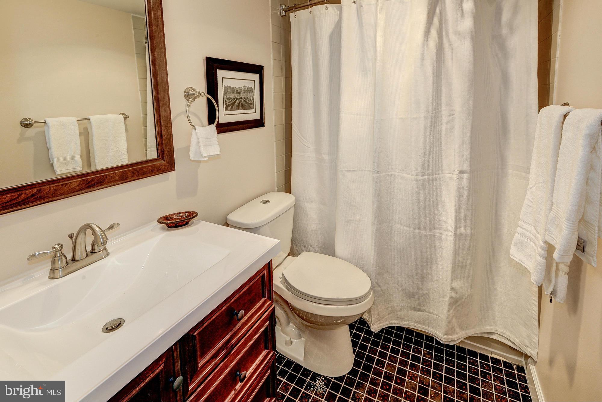 OLYMPUS INCL - Residential