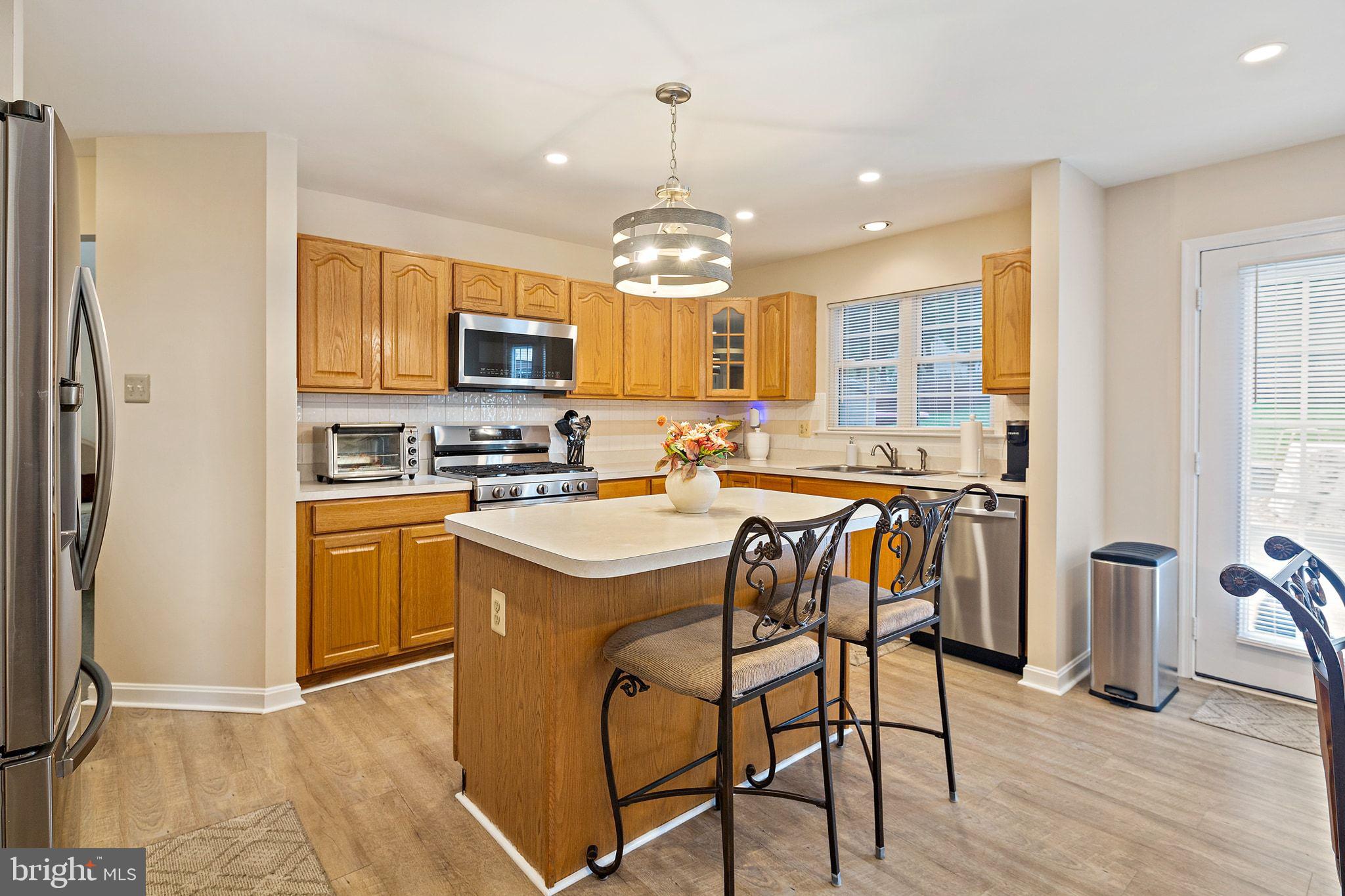 HAWK RIDGE FARM - Residential