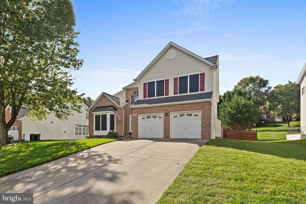 Photo of 7152 Harlan Lane, SYKESVILLE, MD 21784 (MLS # MDCR2030638)
