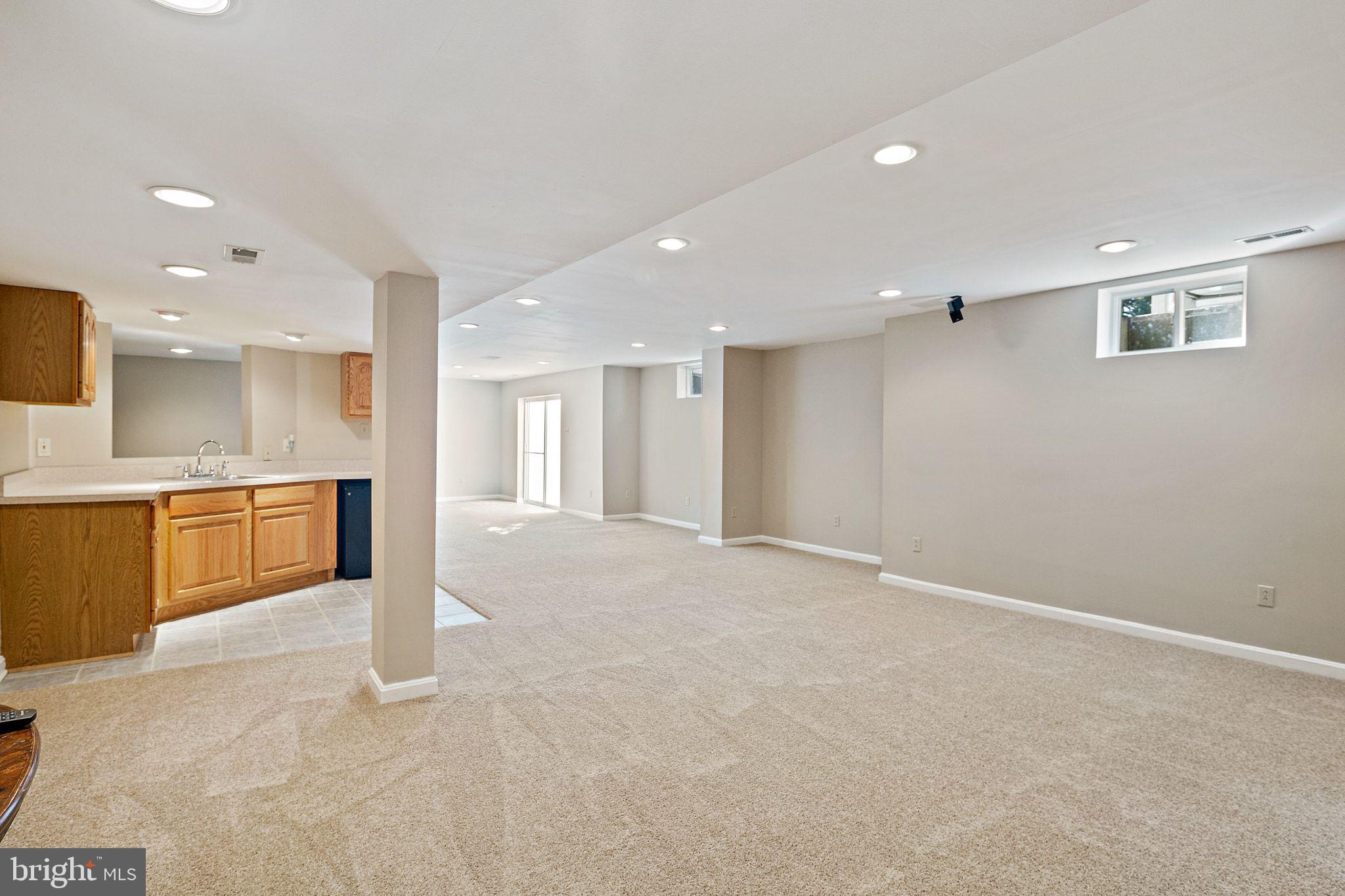 HAWK RIDGE FARM - Residential