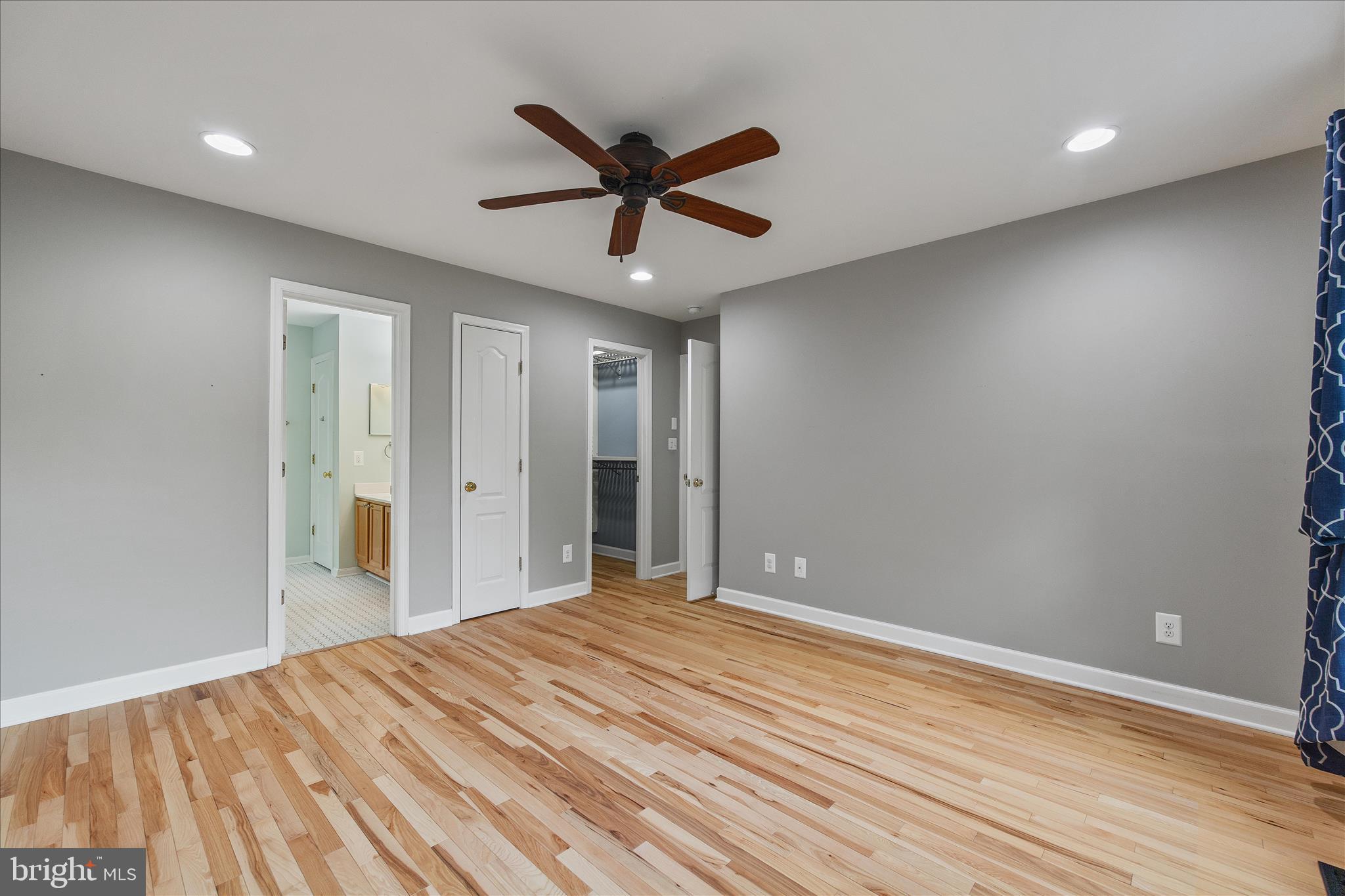 DISNEY ESTATES - Residential