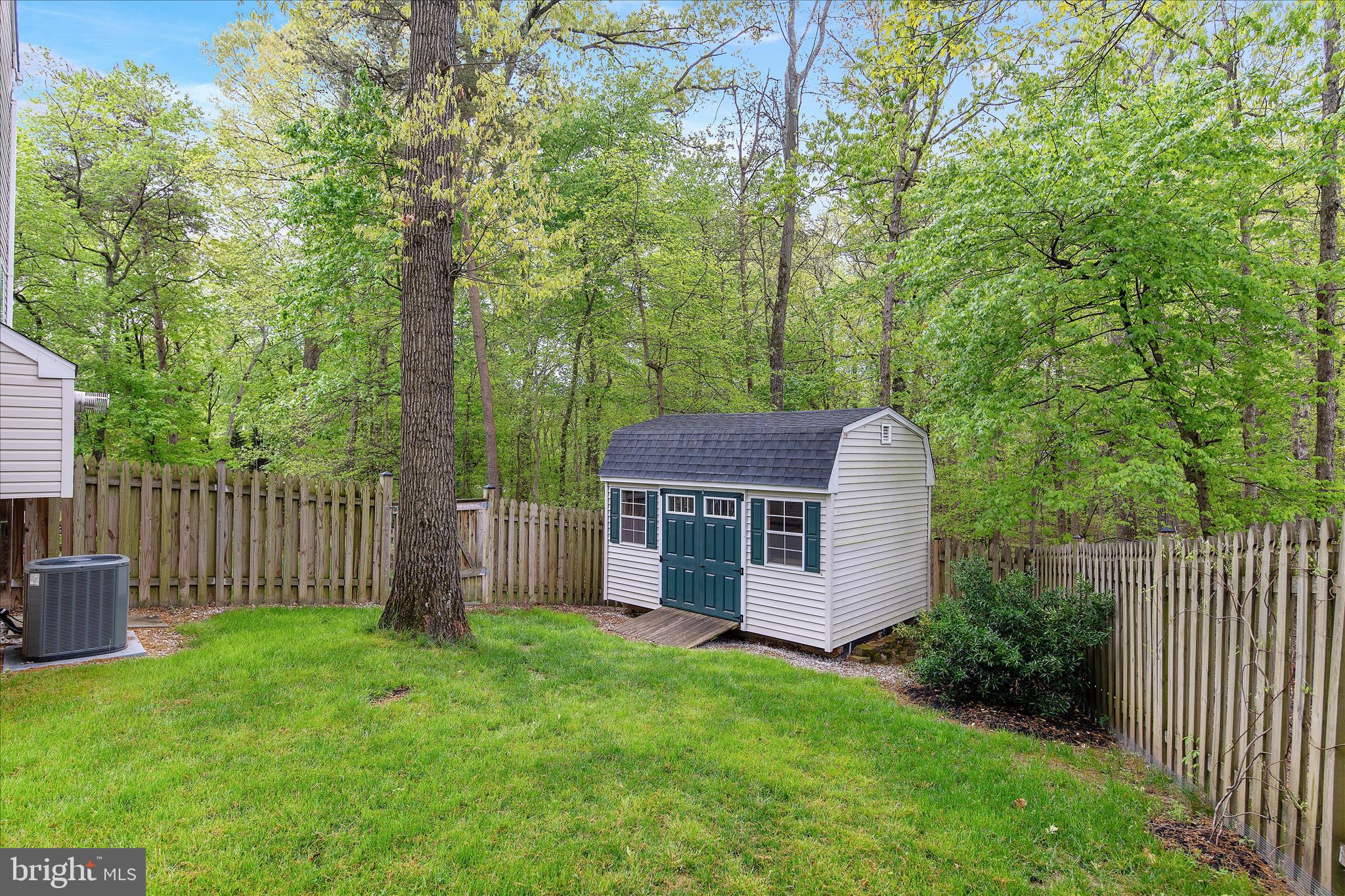 DISNEY ESTATES - Residential