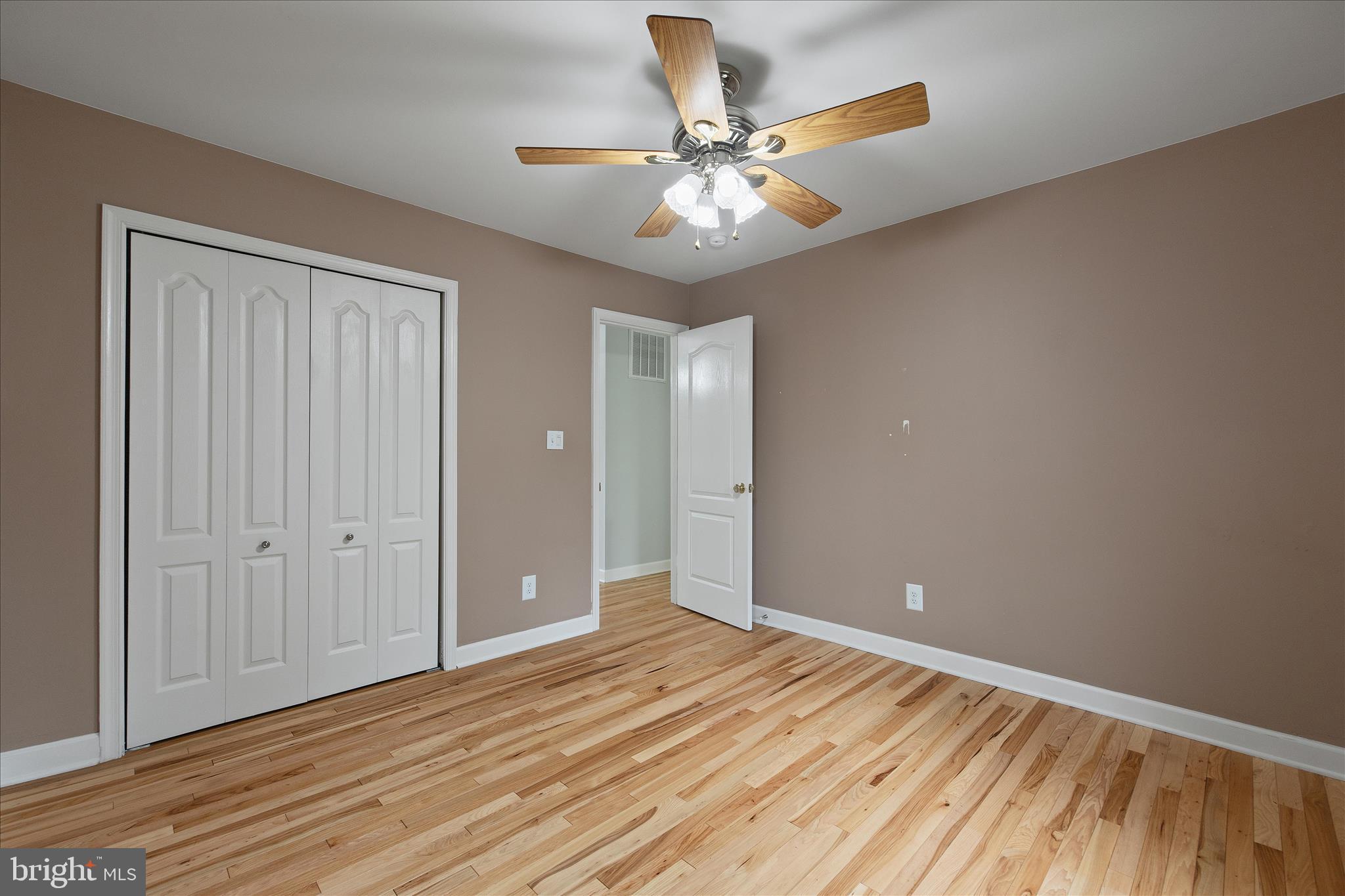 DISNEY ESTATES - Residential