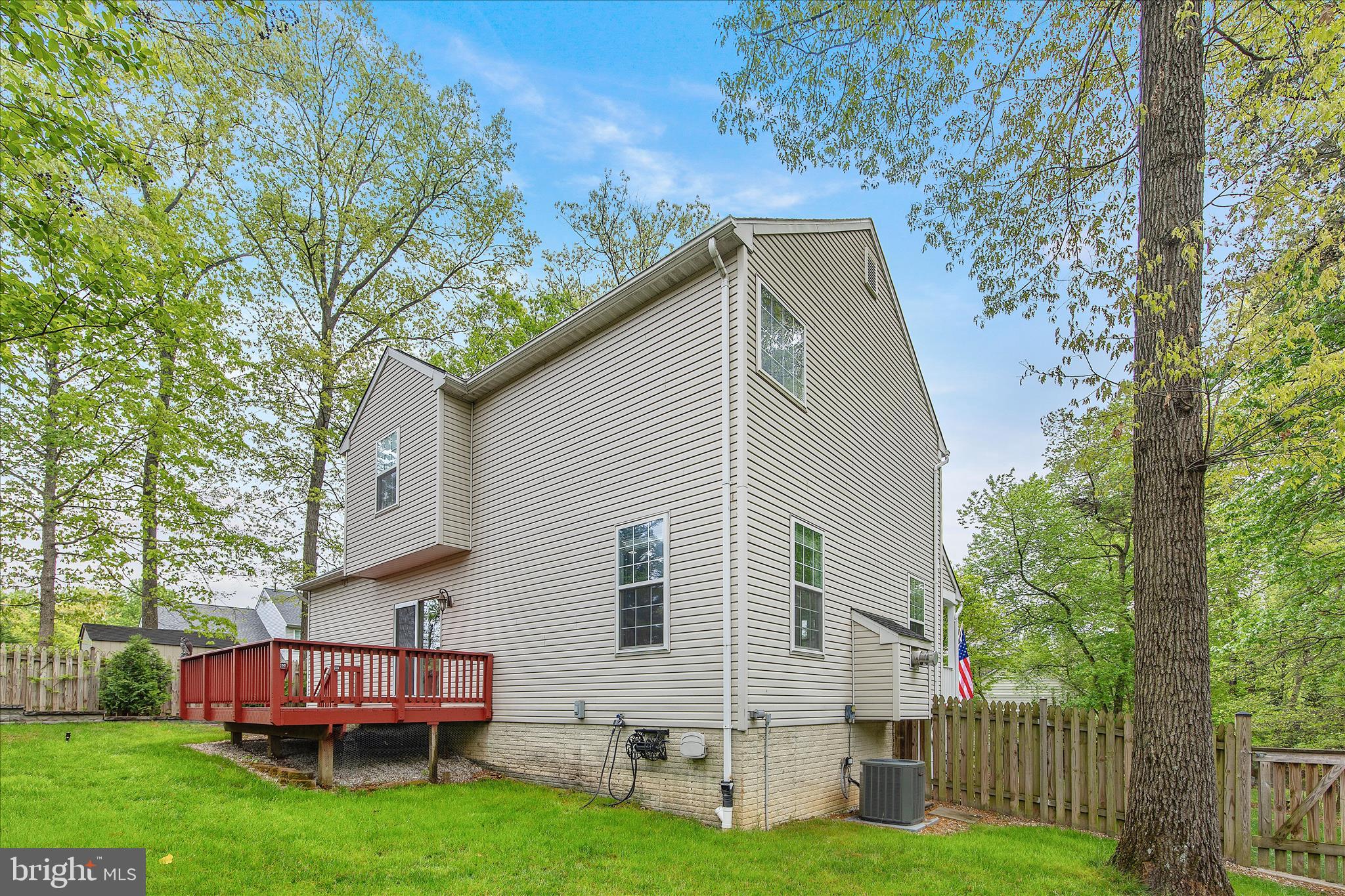 DISNEY ESTATES - Residential