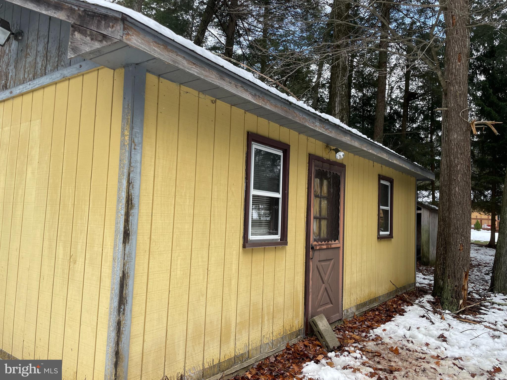 HOLIDAY POCONO - Land