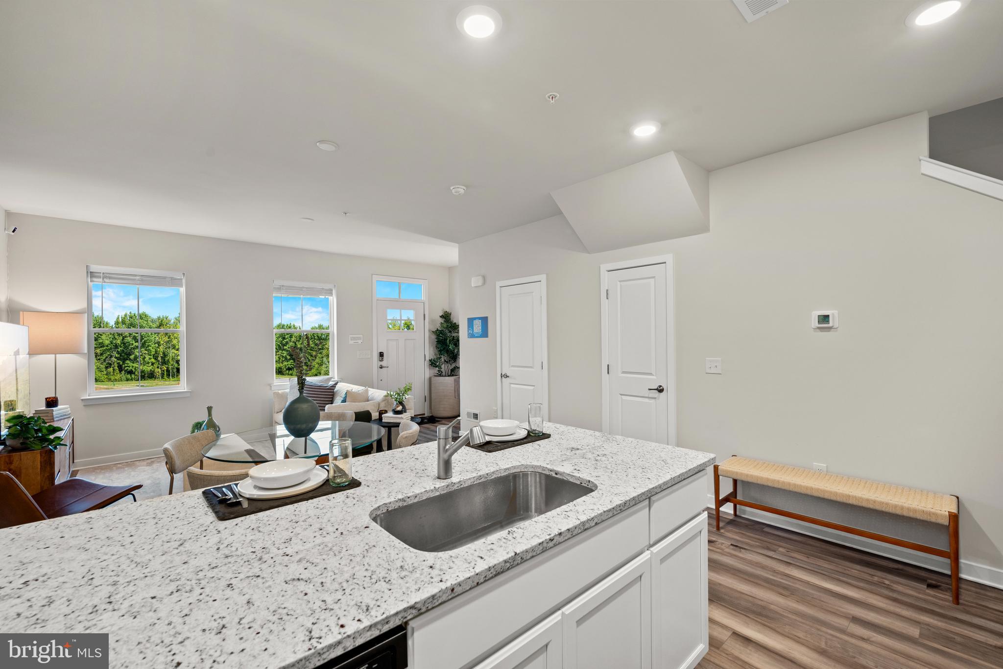 RIVER PIONTE - Residential