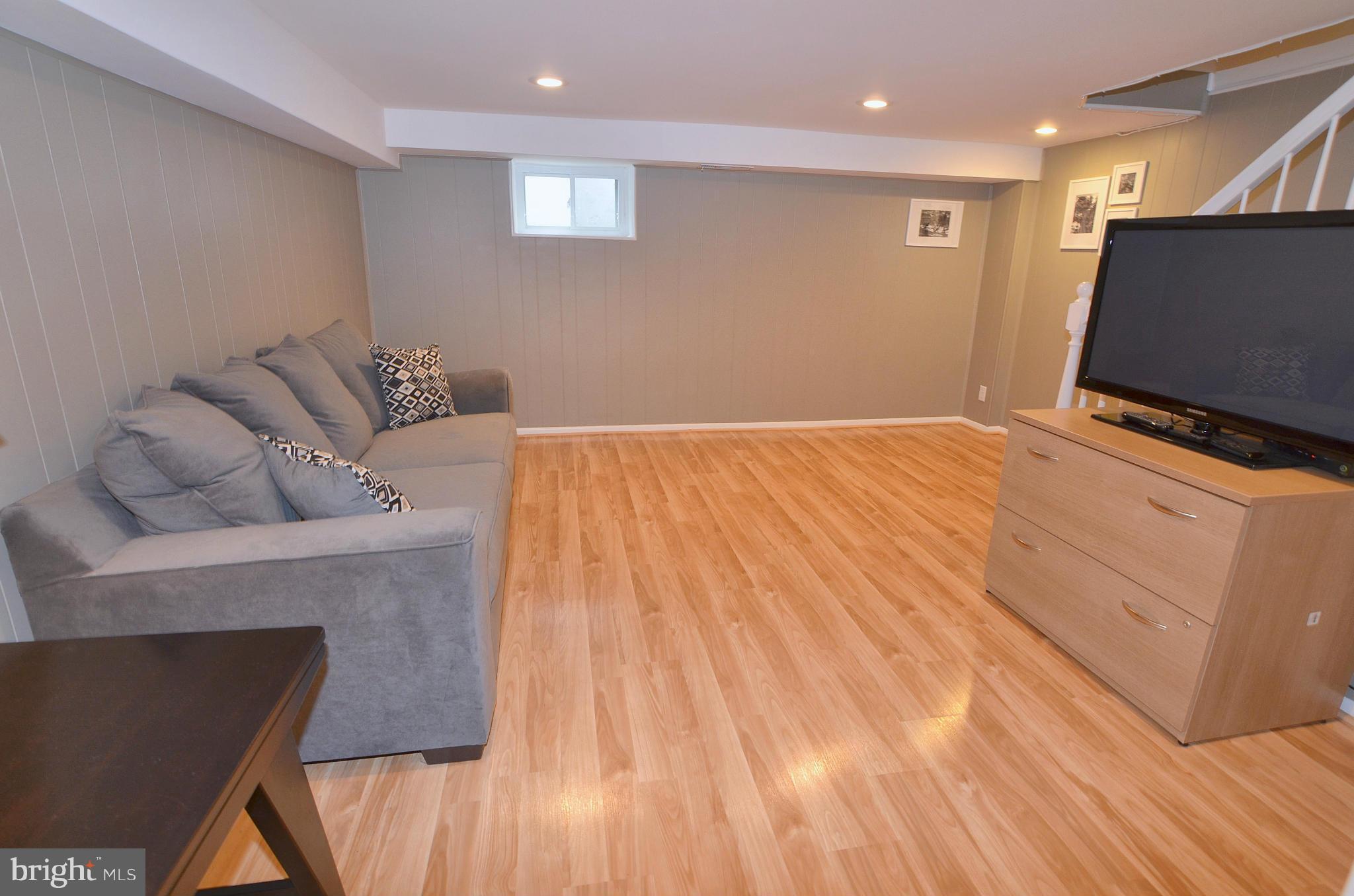 FAIRLINGTON VILLAGES - Residential