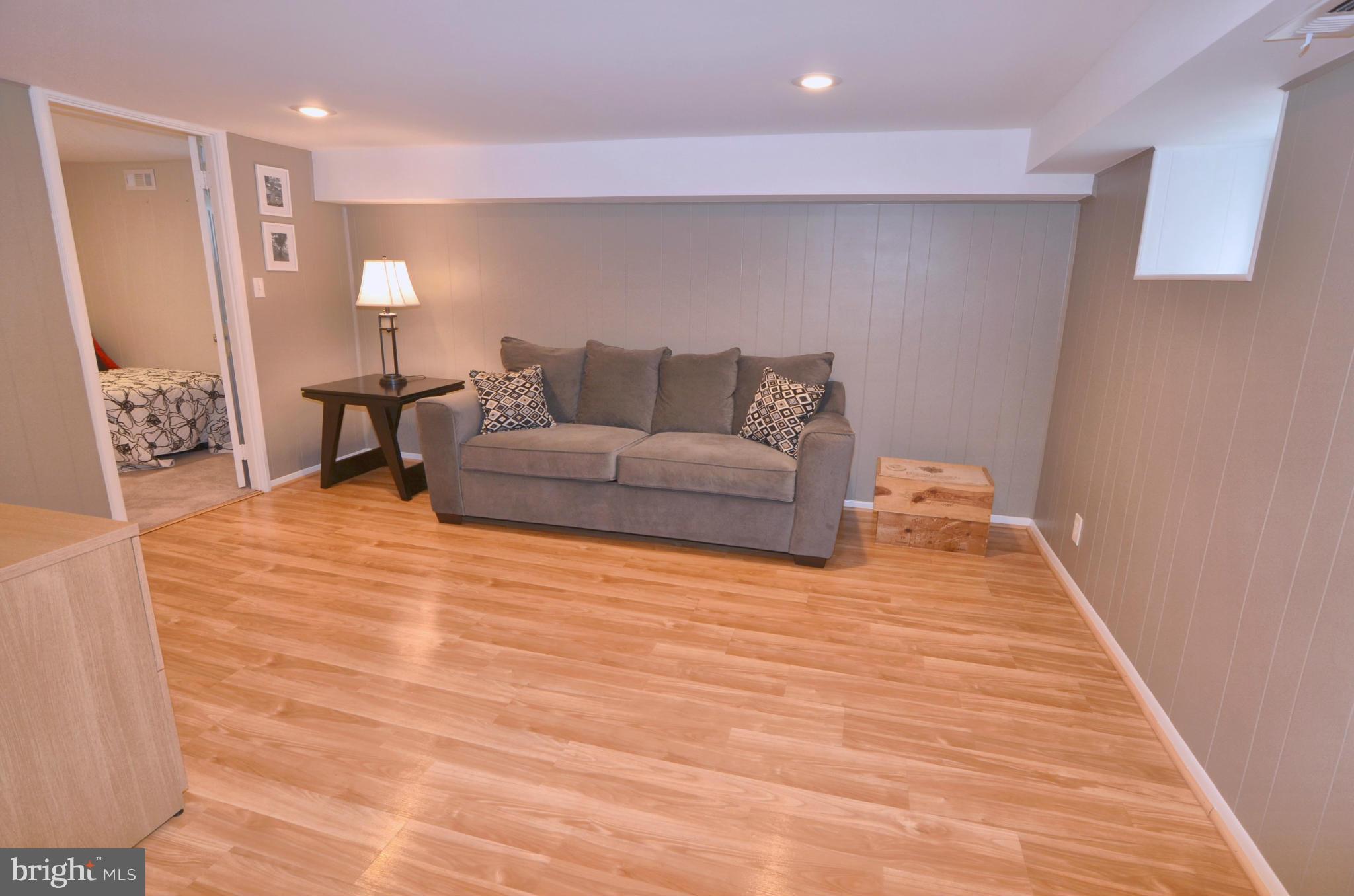 FAIRLINGTON VILLAGES - Residential