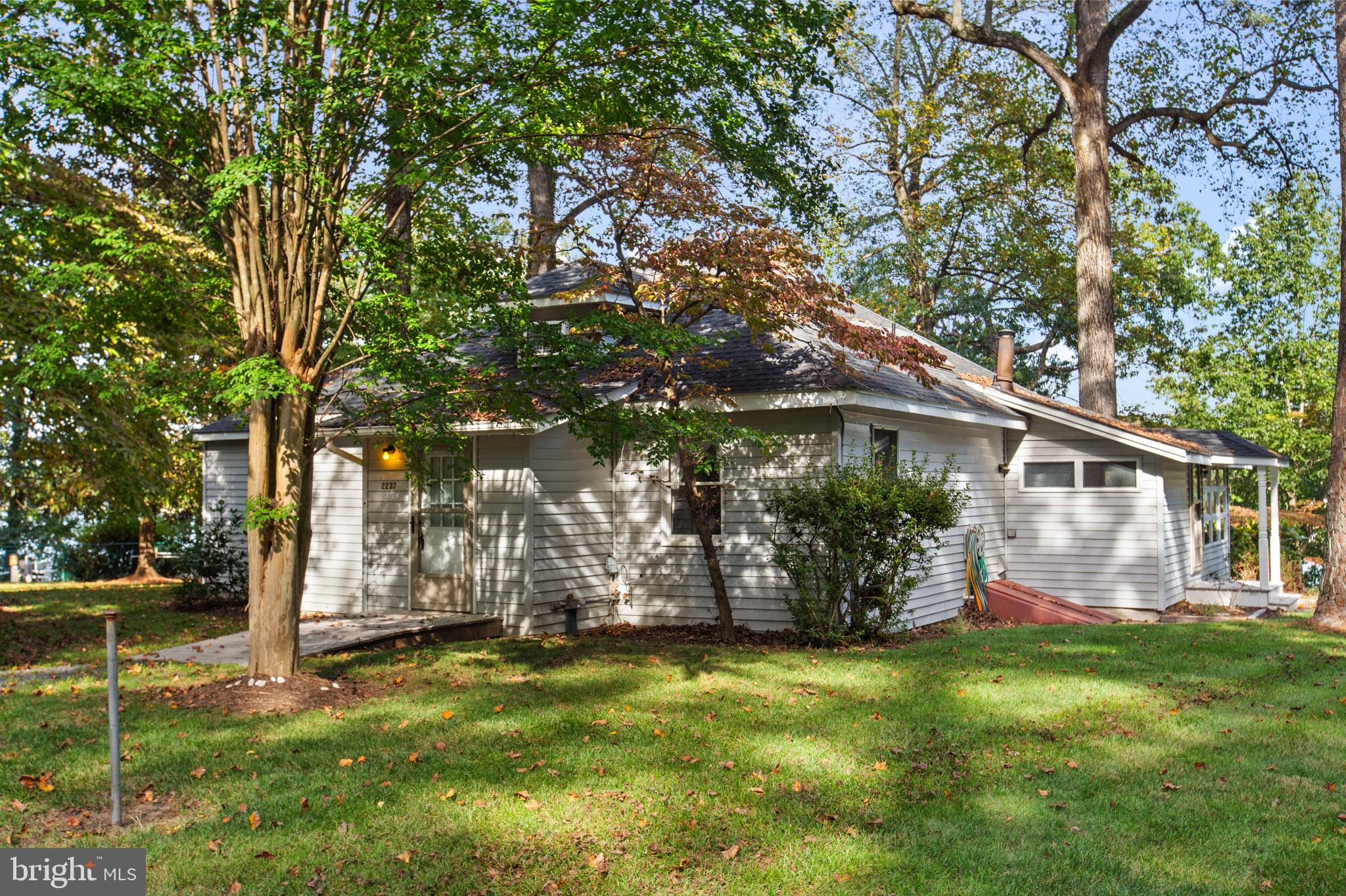 2237 GARRITY ROAD