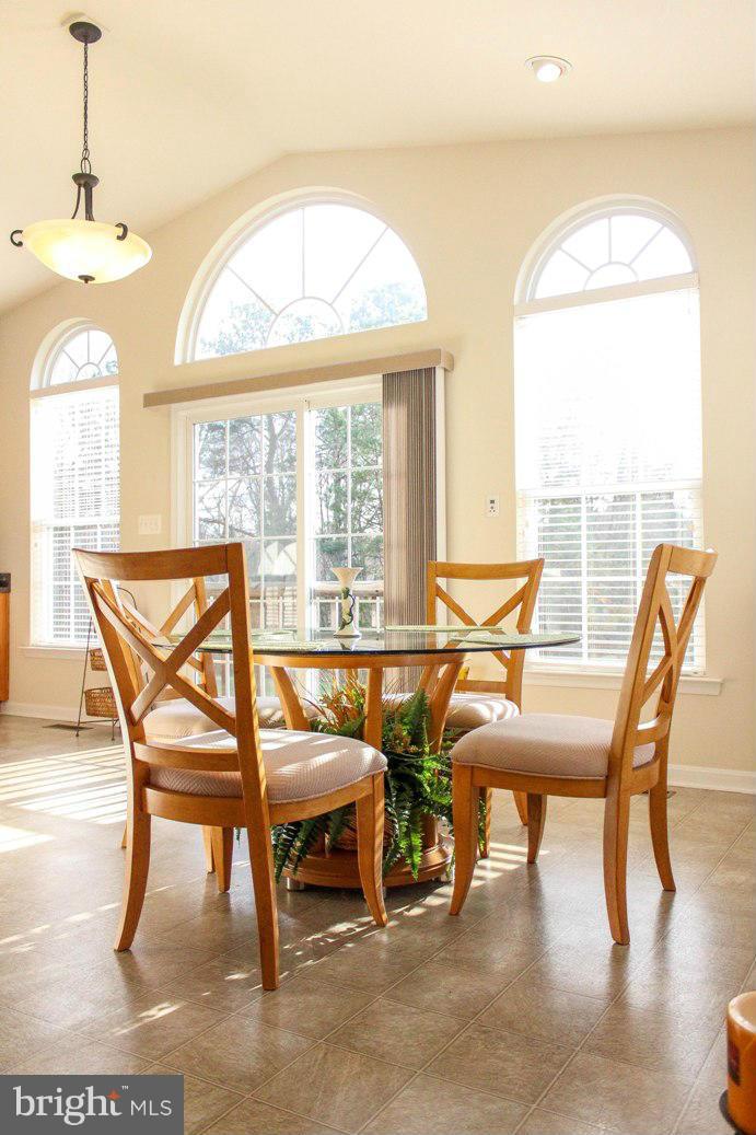 HELEN'S RETREAT - Residential