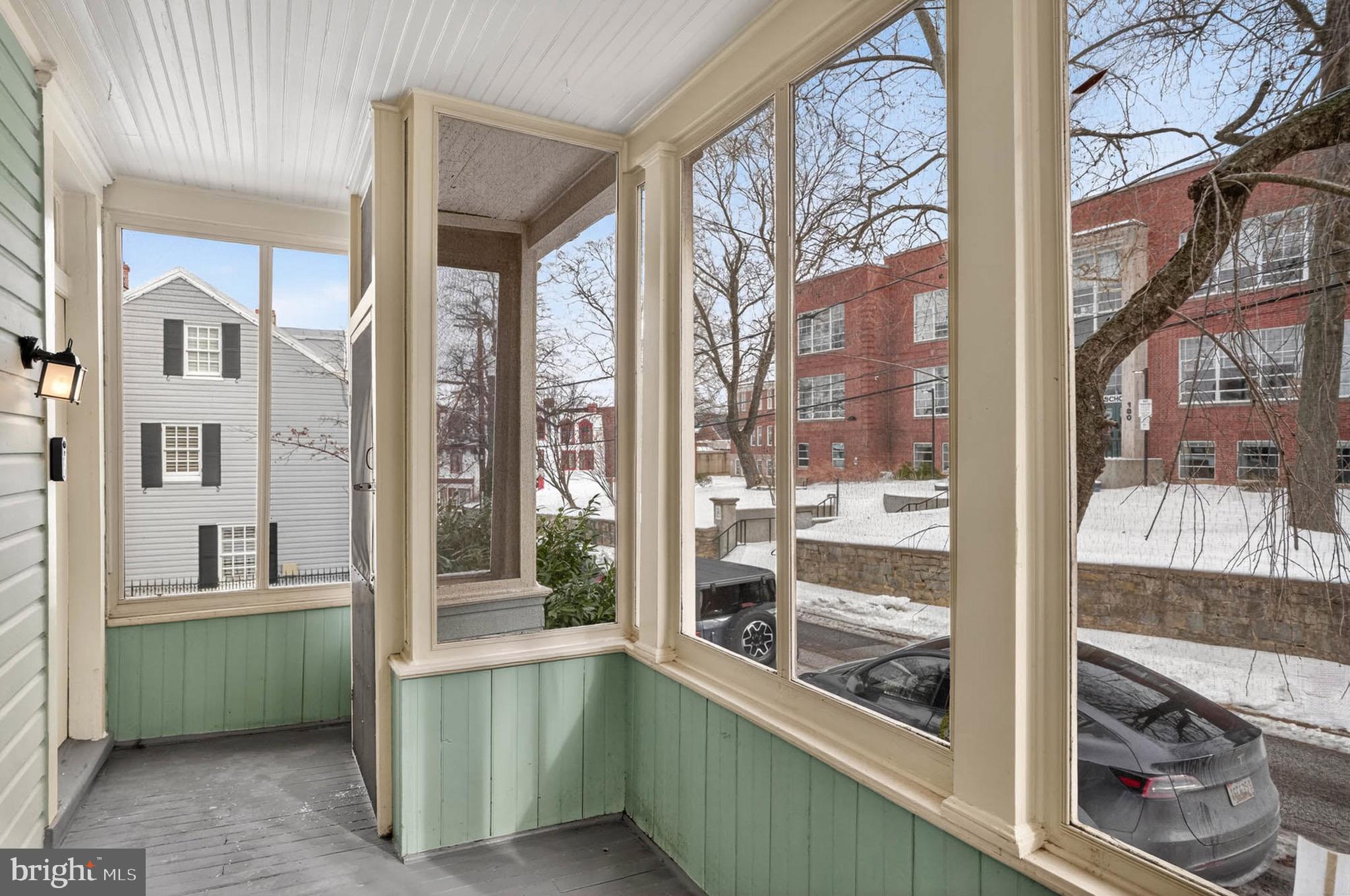 HISTORIC DISTRICT - Residential