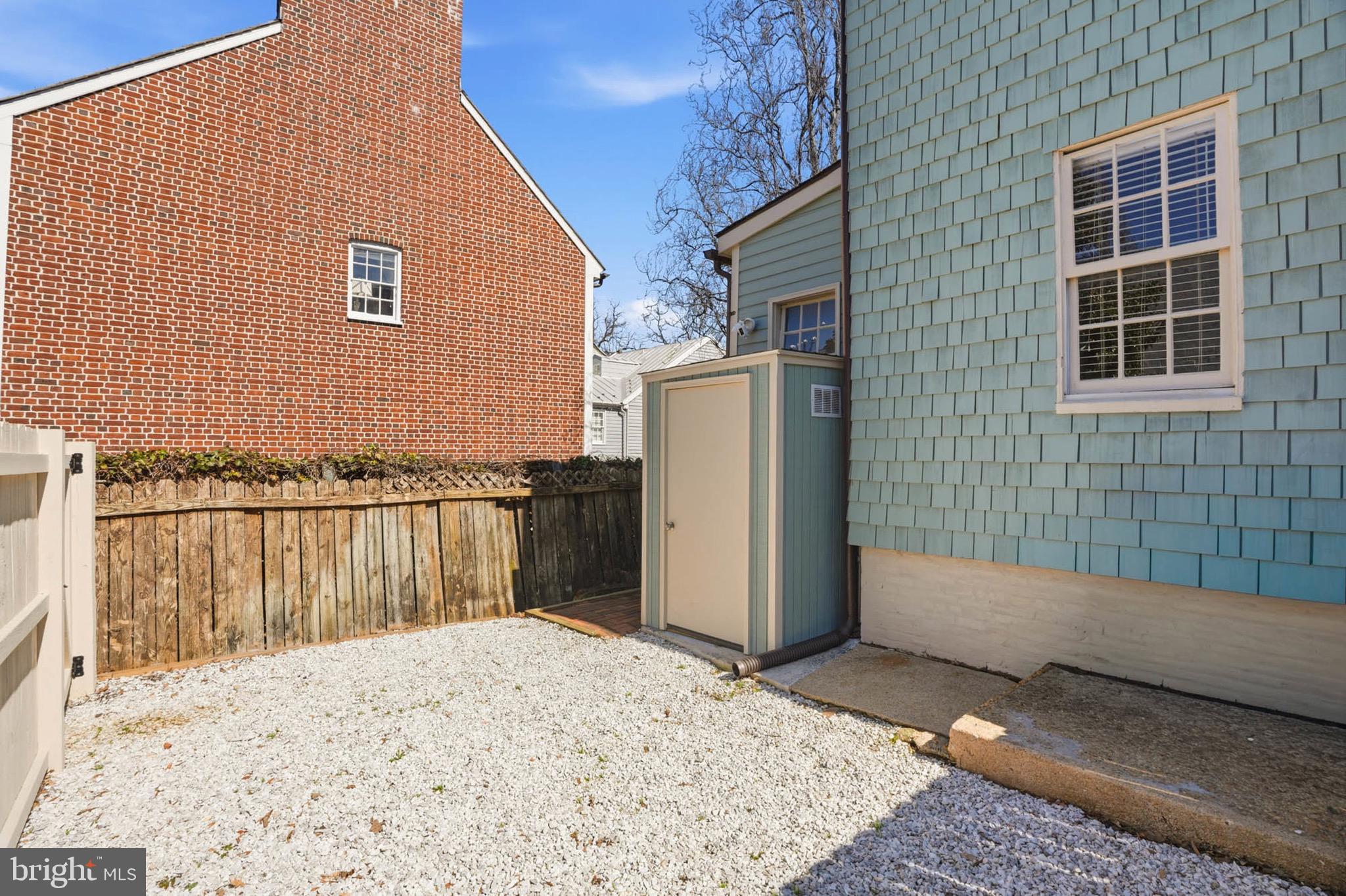 HISTORIC DISTRICT - Residential