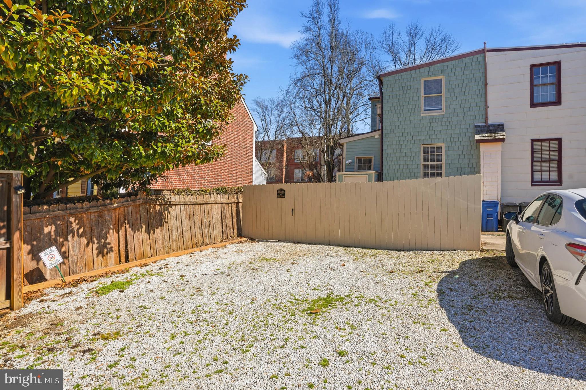 HISTORIC DISTRICT - Residential