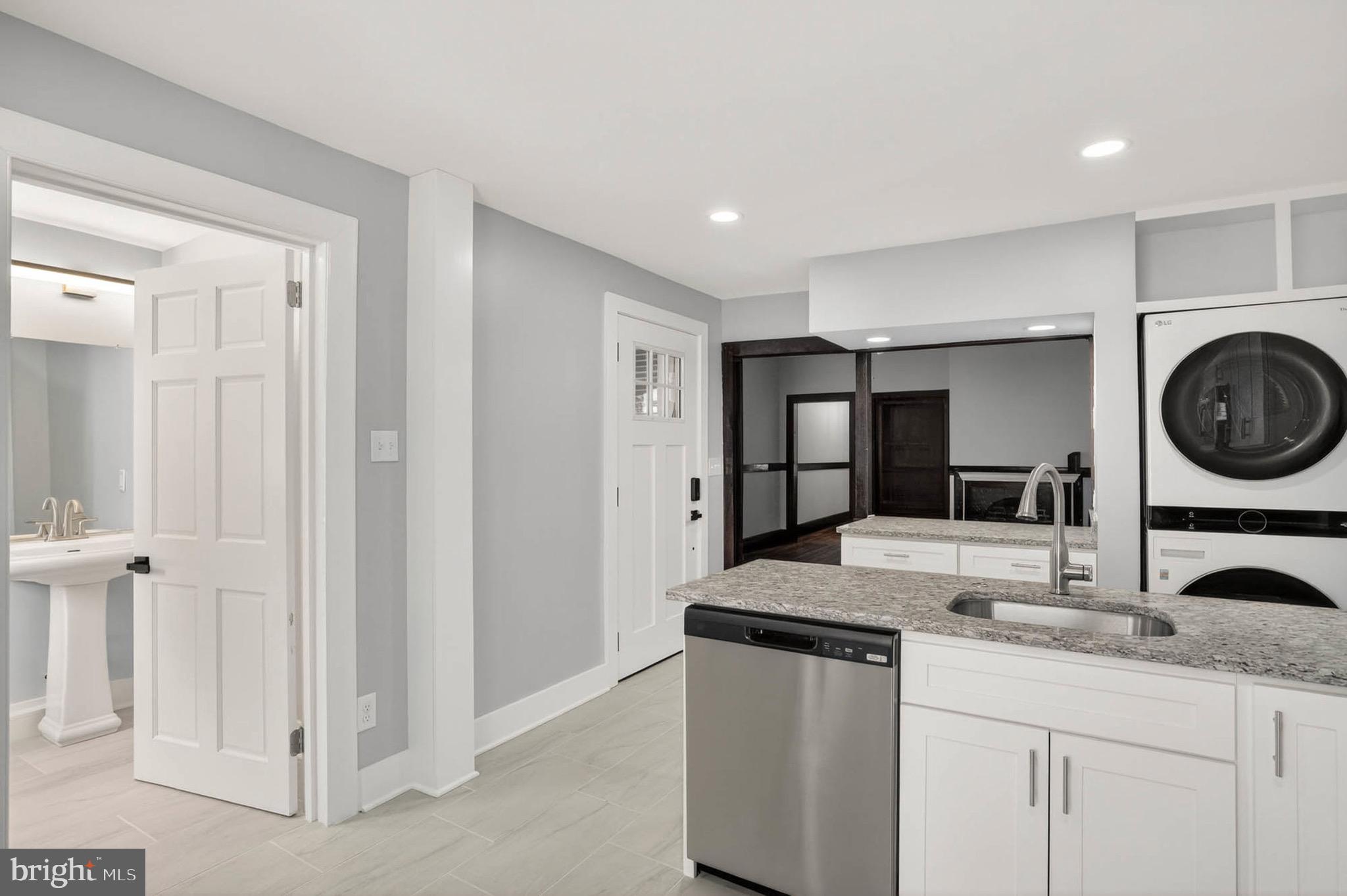 HISTORIC DISTRICT - Residential