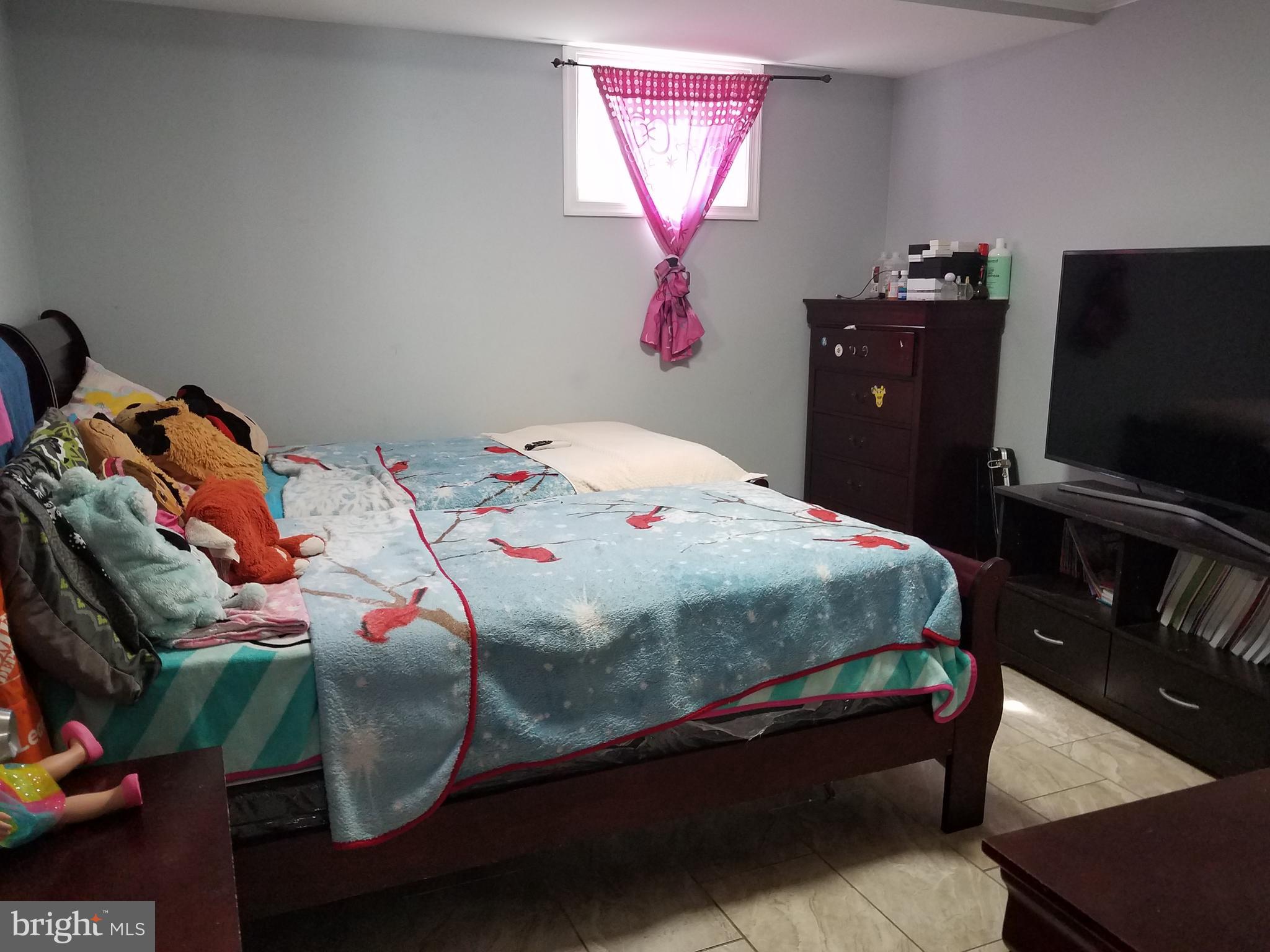 ESTONIAN ESTATES - Residential