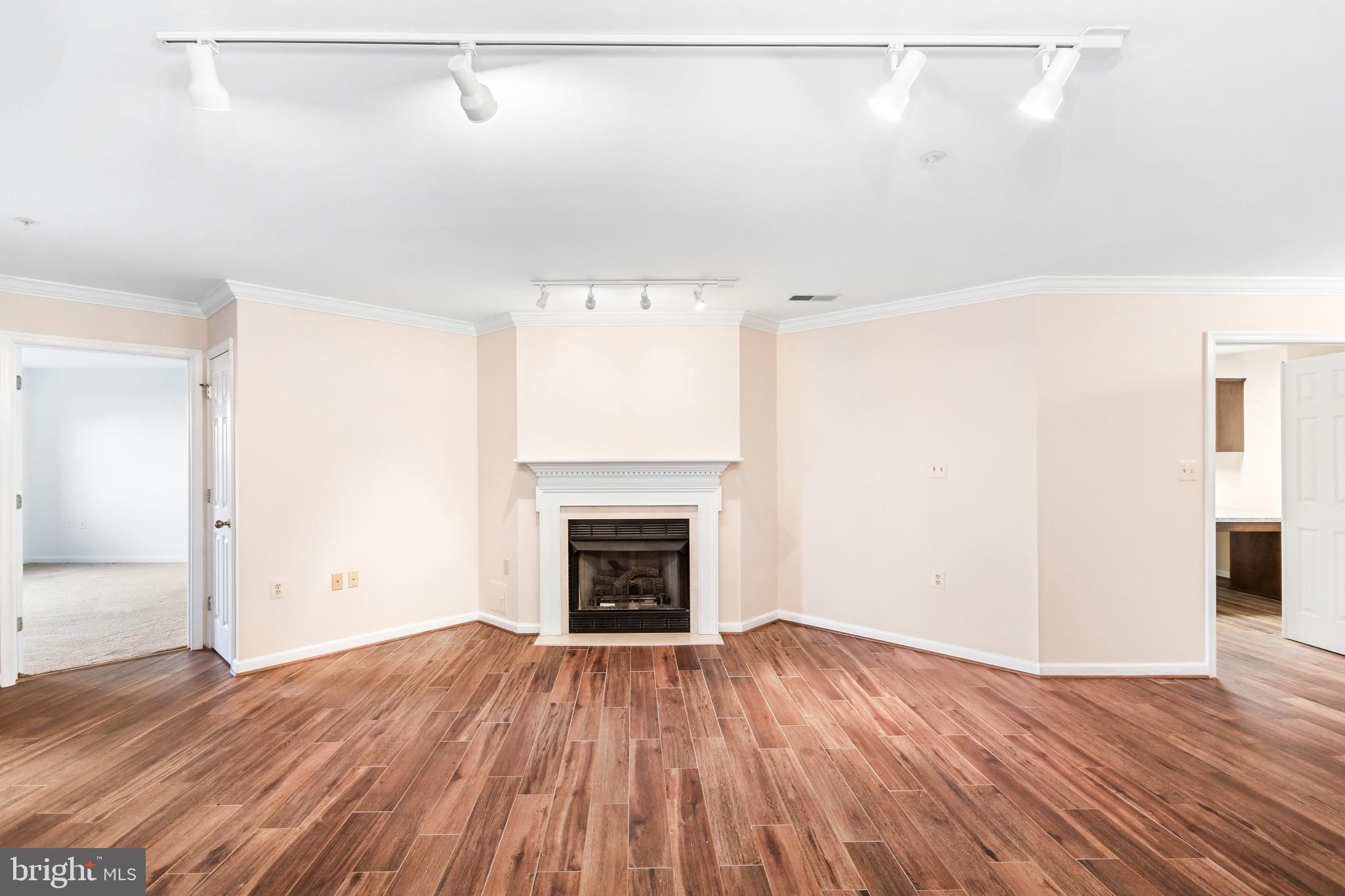 FAIRFIELD - Residential