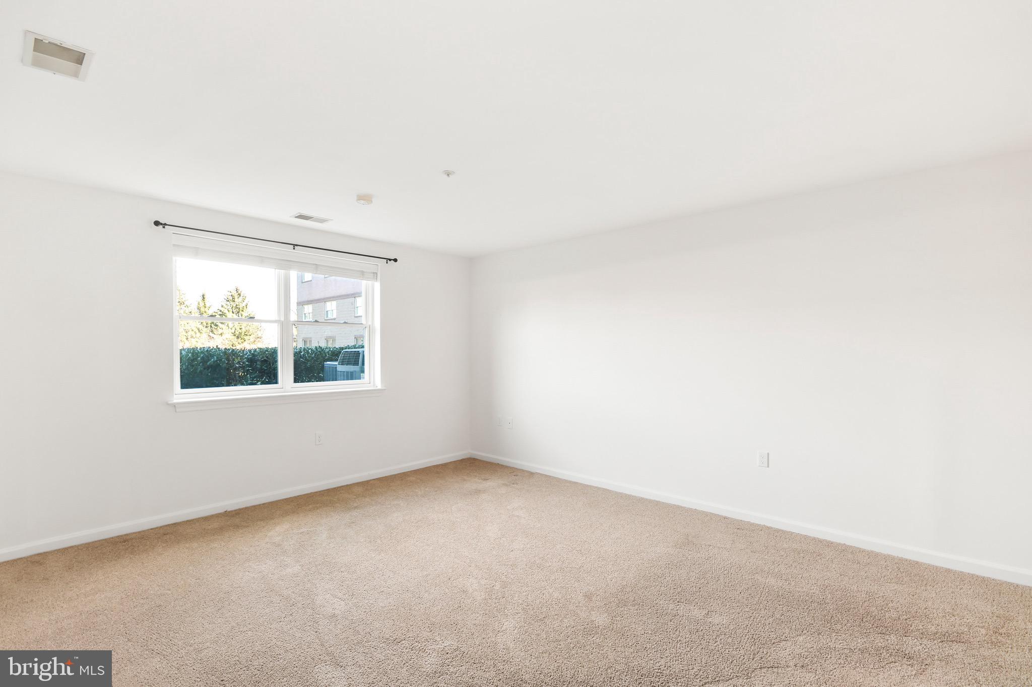 FAIRFIELD - Residential