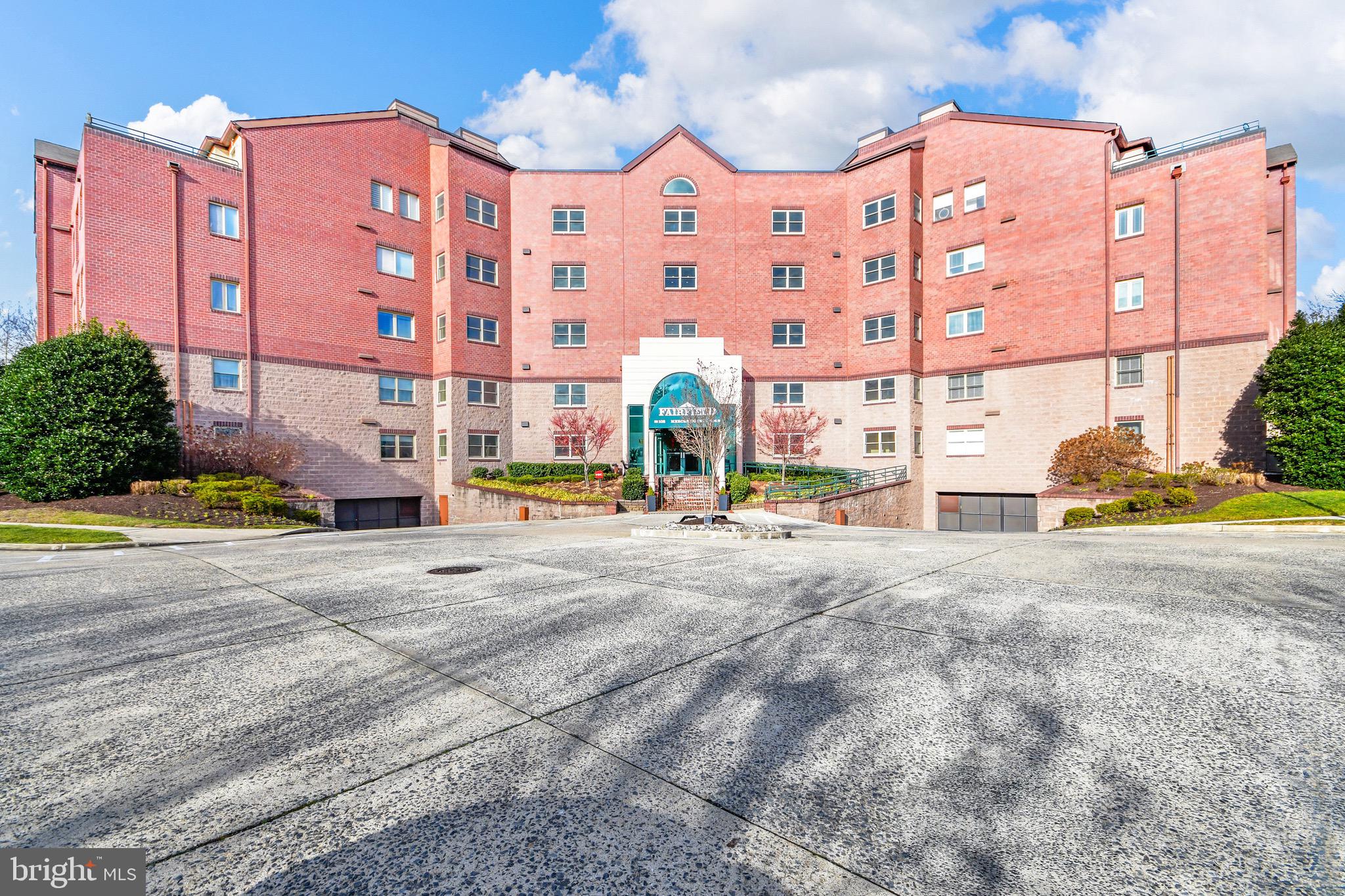 FAIRFIELD - Residential