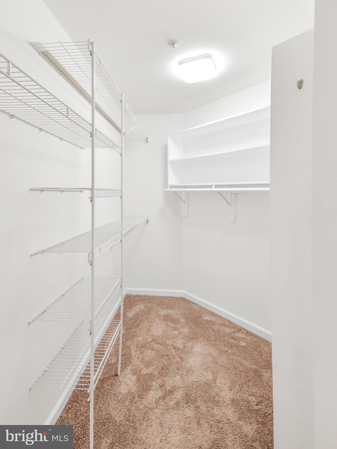 FAIRFIELD - Residential