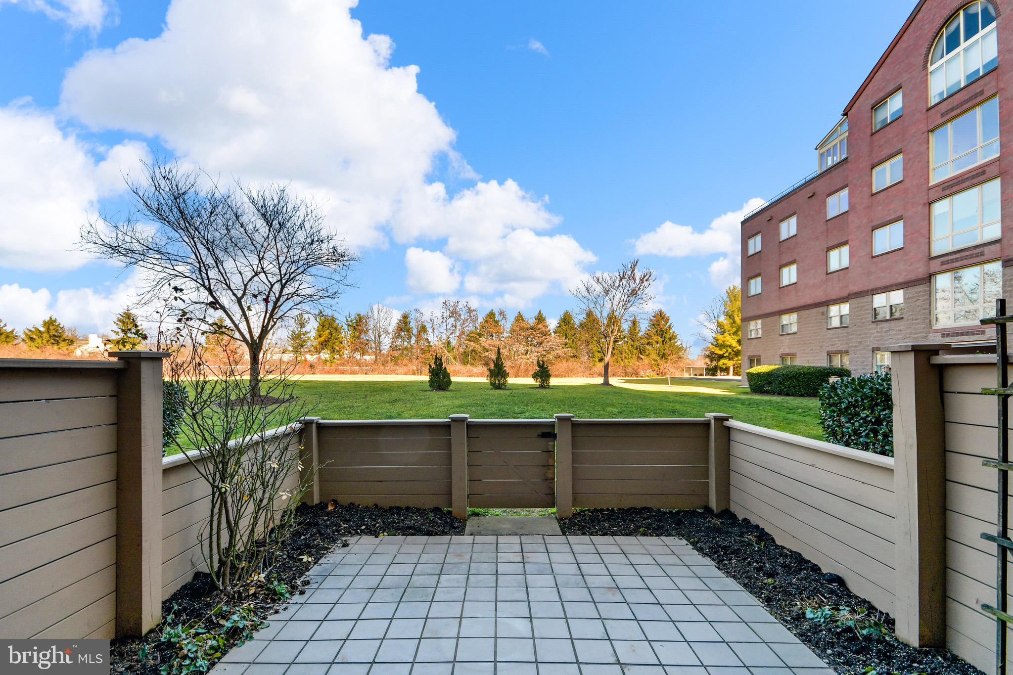 FAIRFIELD - Residential