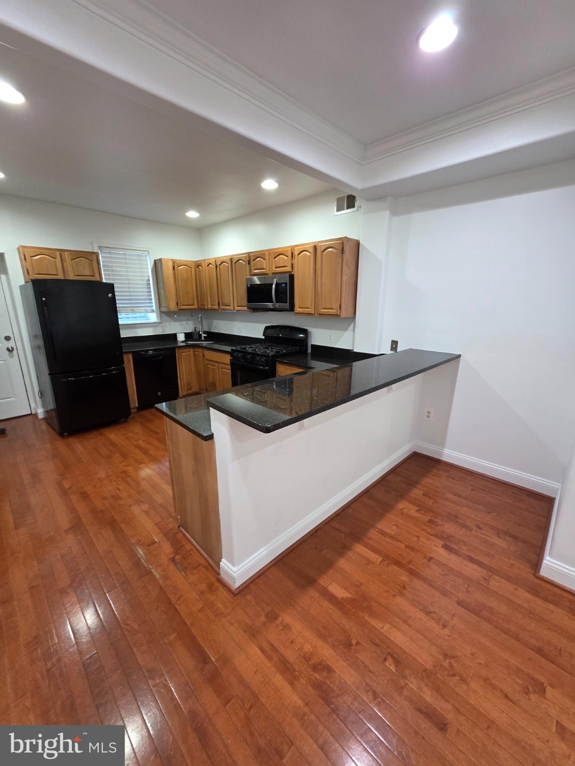 HIGHLANDTOWN - Residential Lease