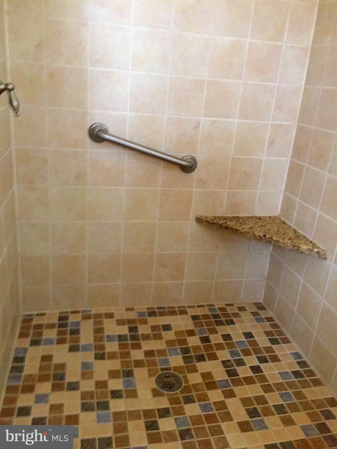 CRESSEN RUN - Residential