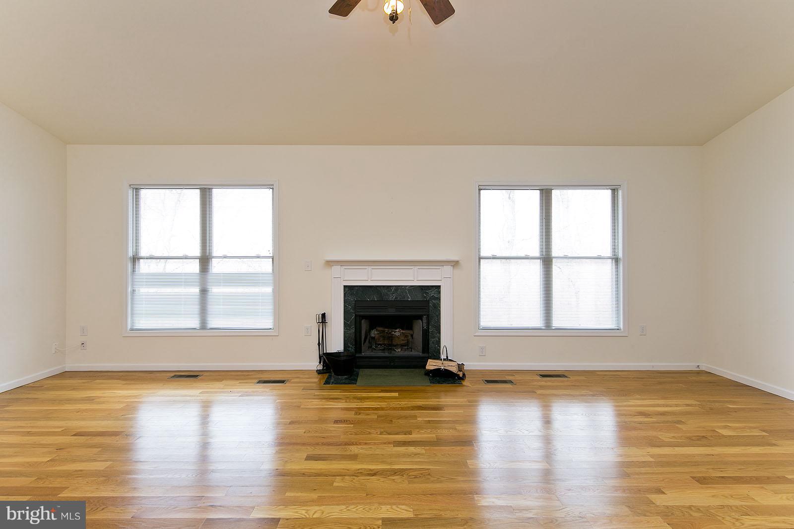 CRESSEN RUN - Residential