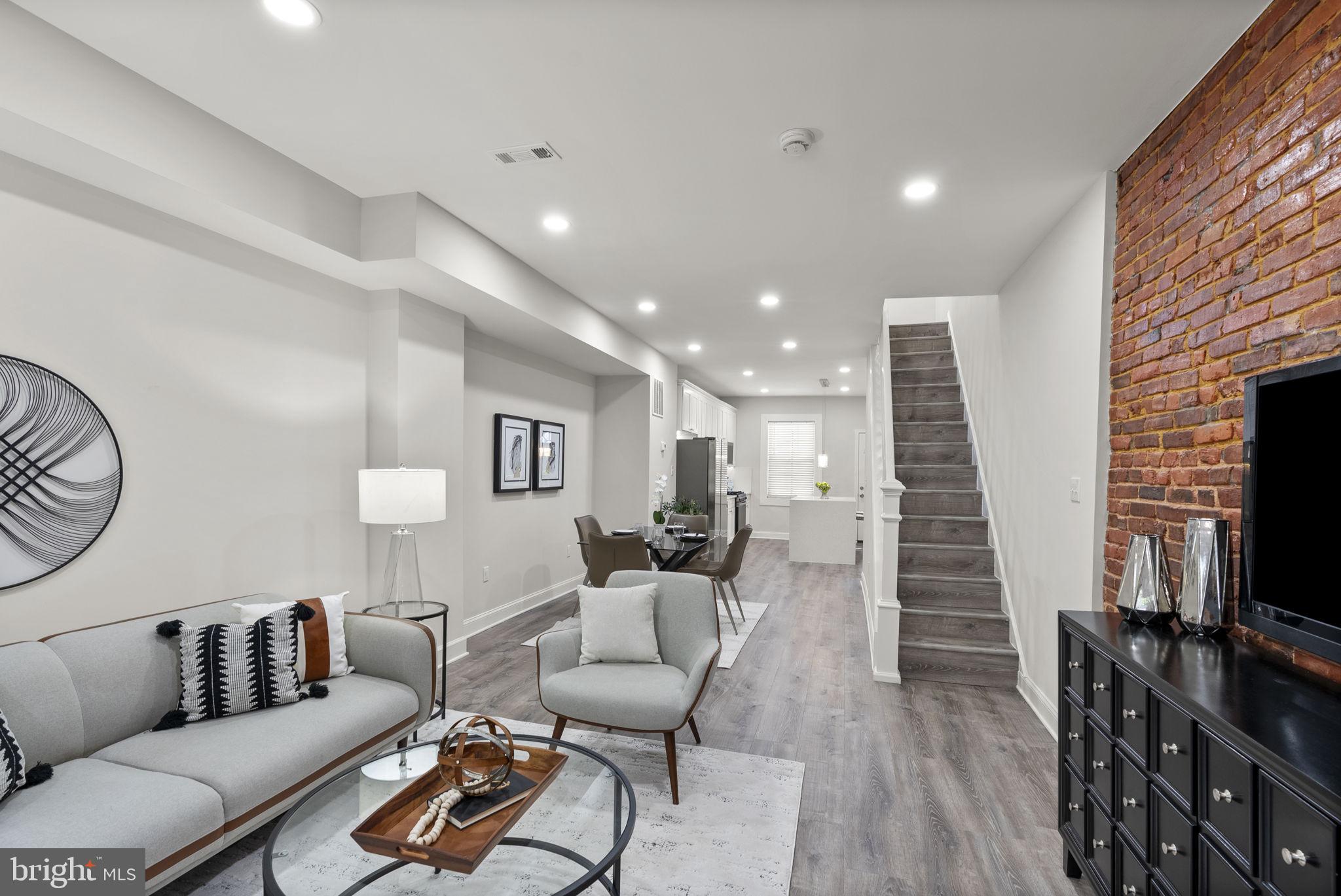 MCELDERRY PARK - Residential