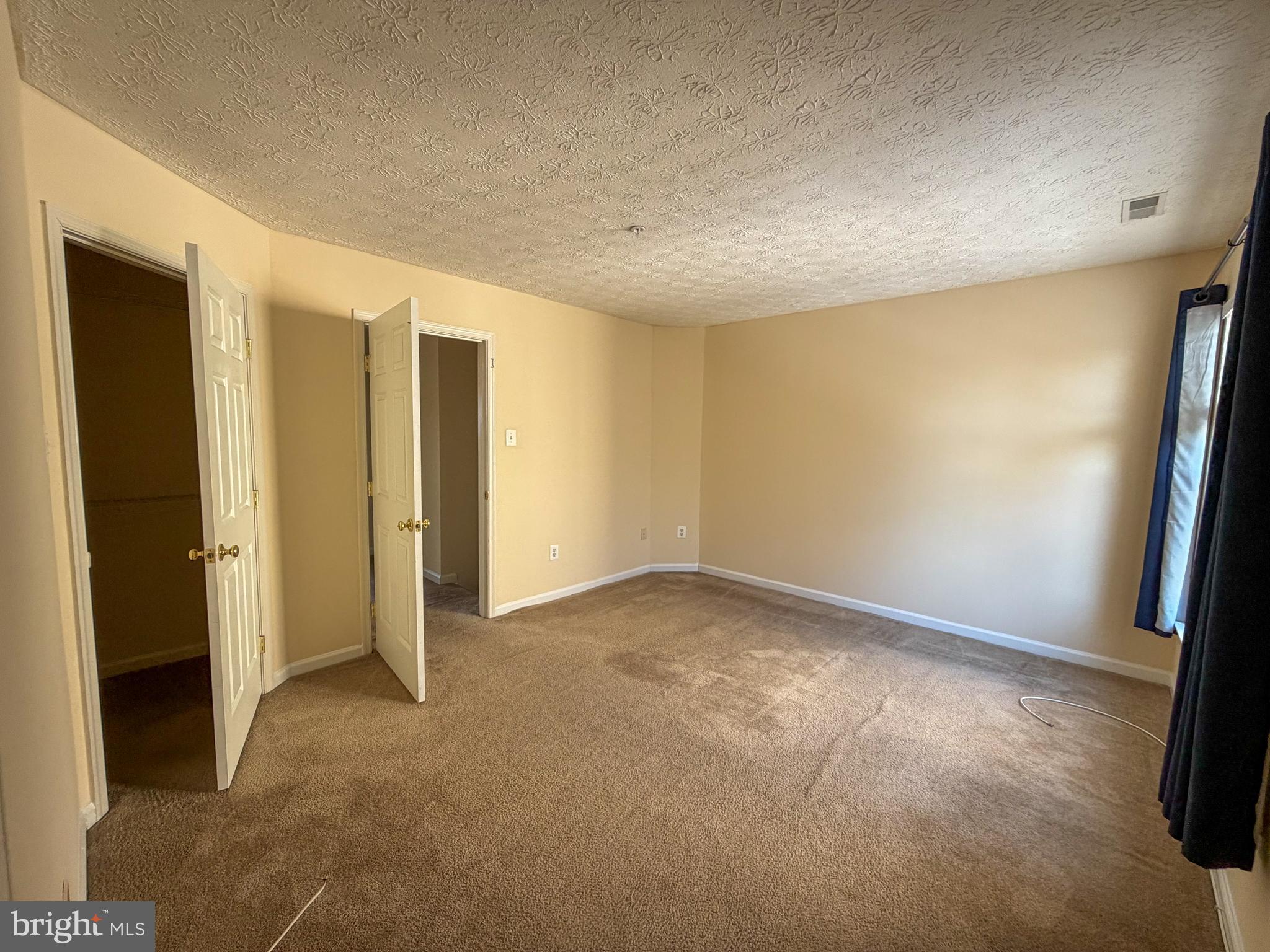 PERRY HALL FARMS - Residential