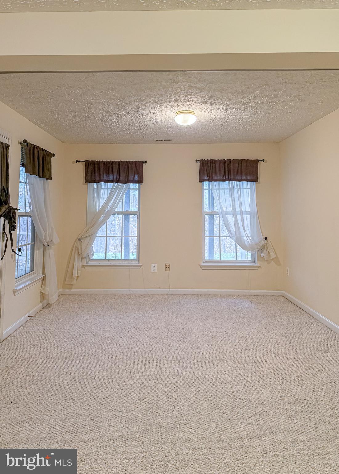 PERRY HALL FARMS - Residential