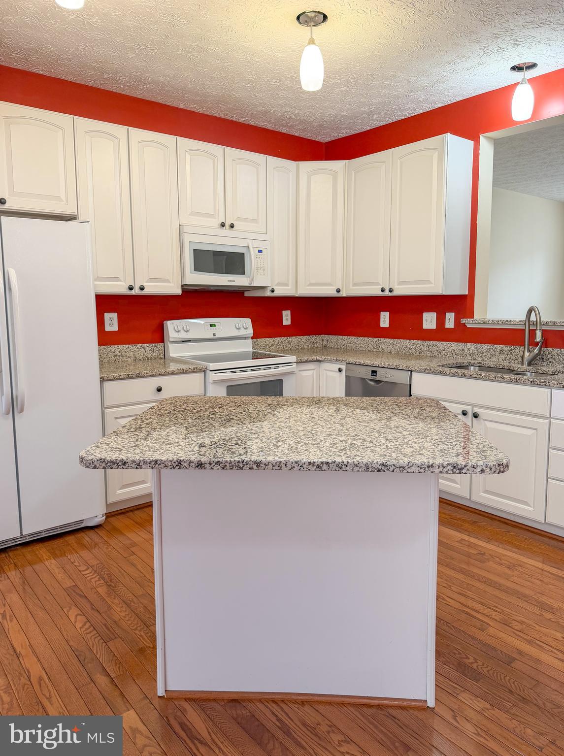 PERRY HALL FARMS - Residential