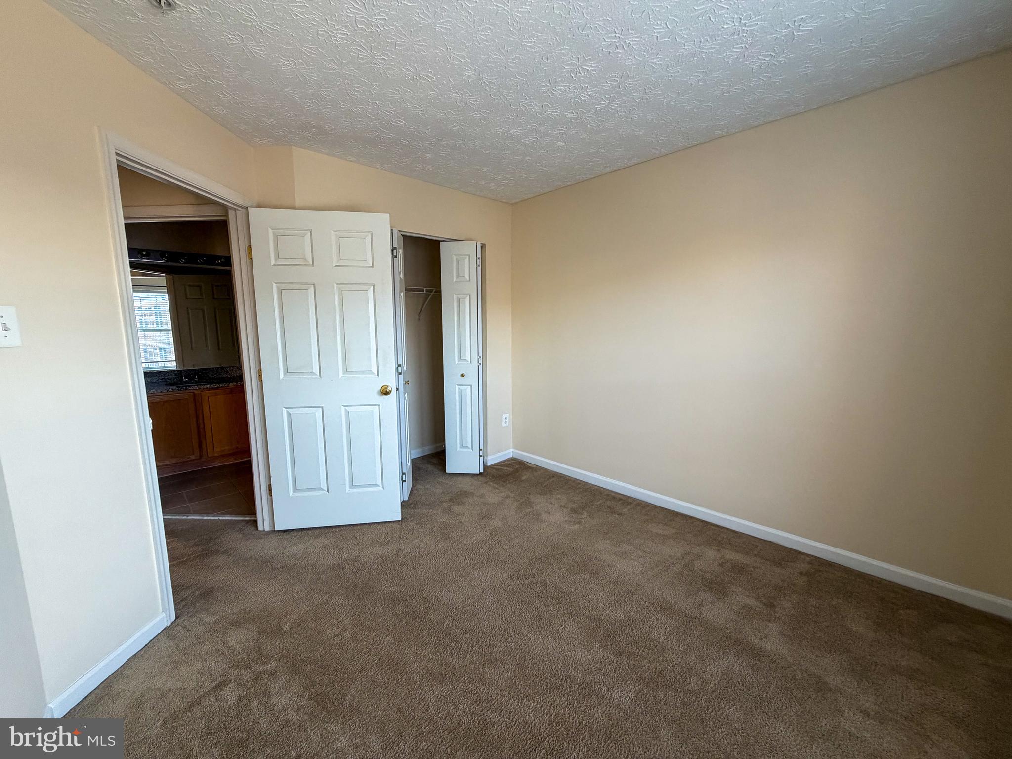 PERRY HALL FARMS - Residential