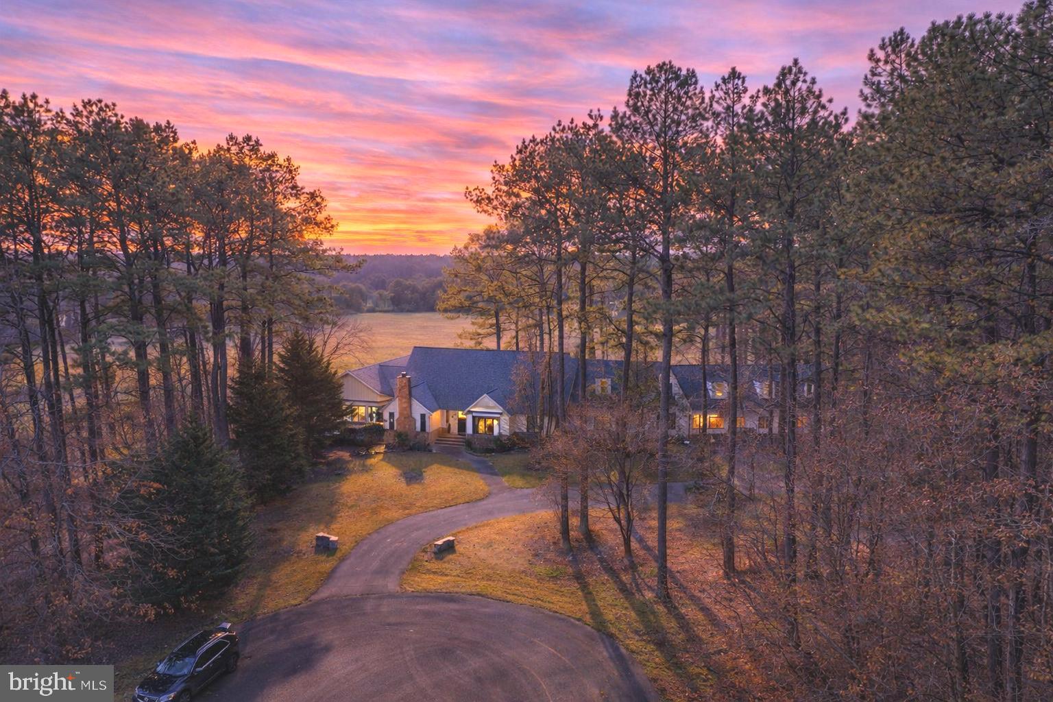 6 CINDERBERRY COURT
