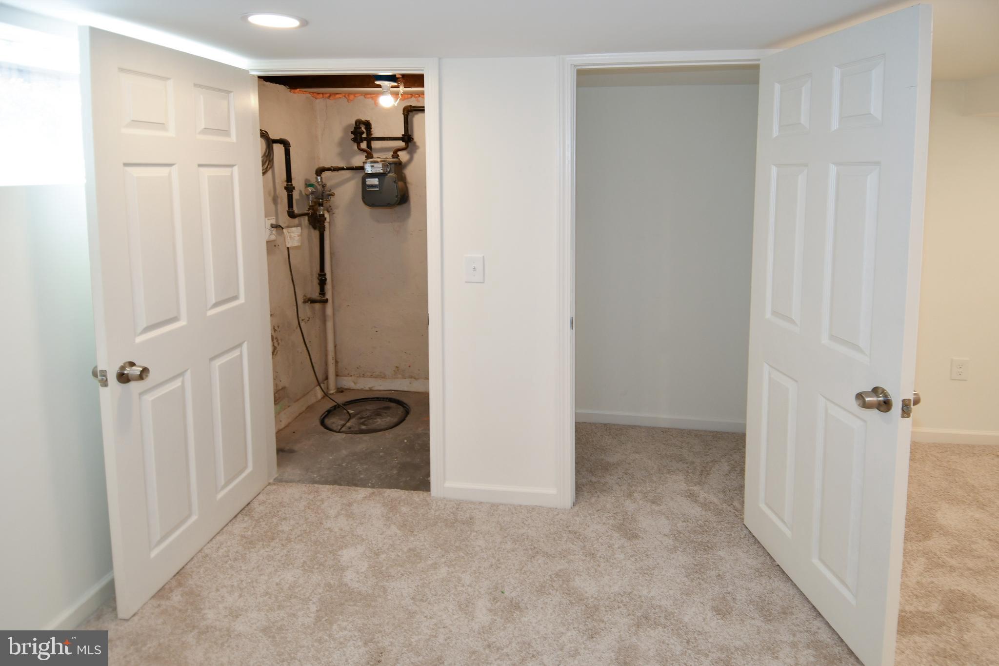 AURORA HILLS - Residential Lease