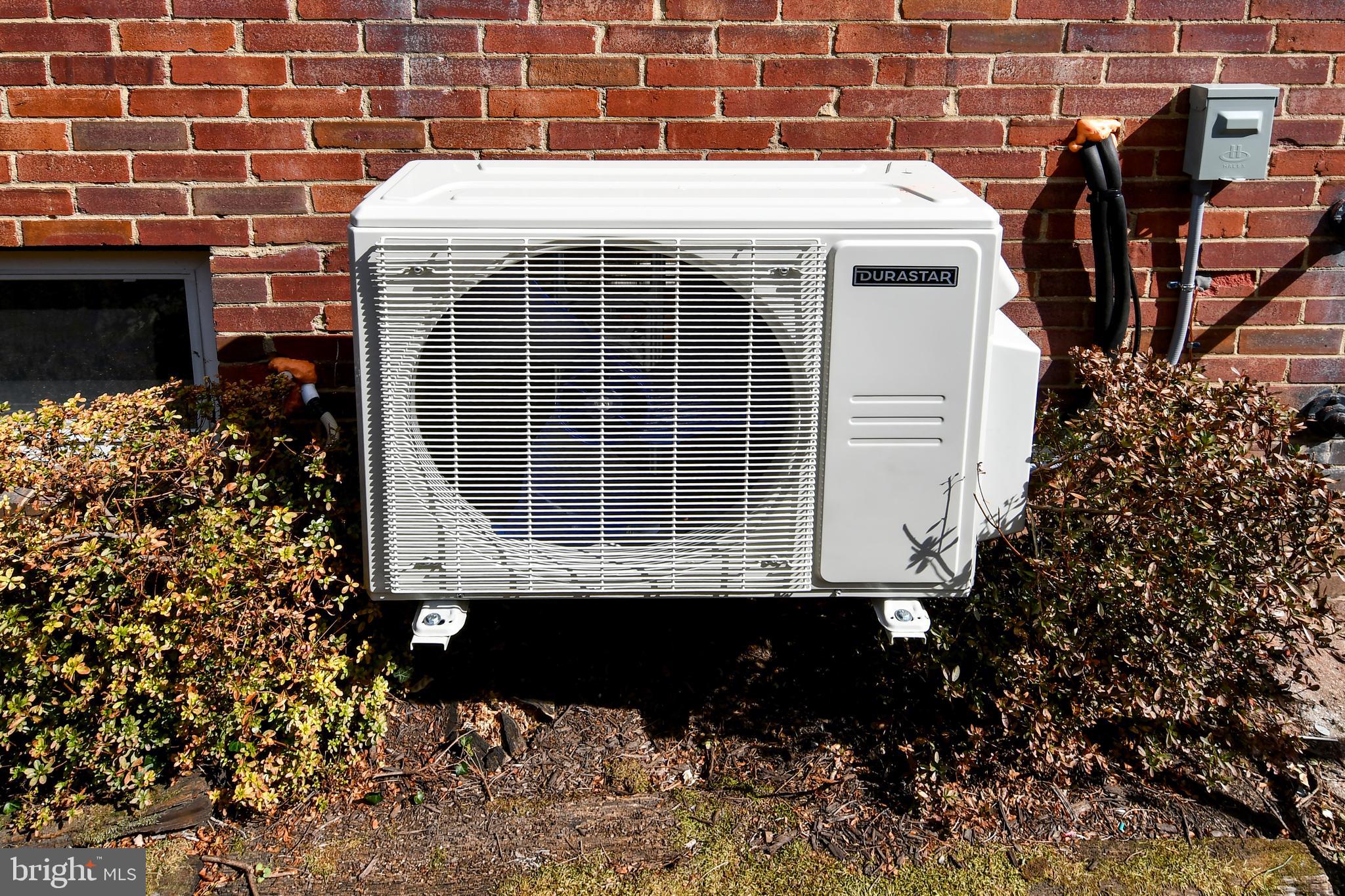 AURORA HILLS - Residential Lease