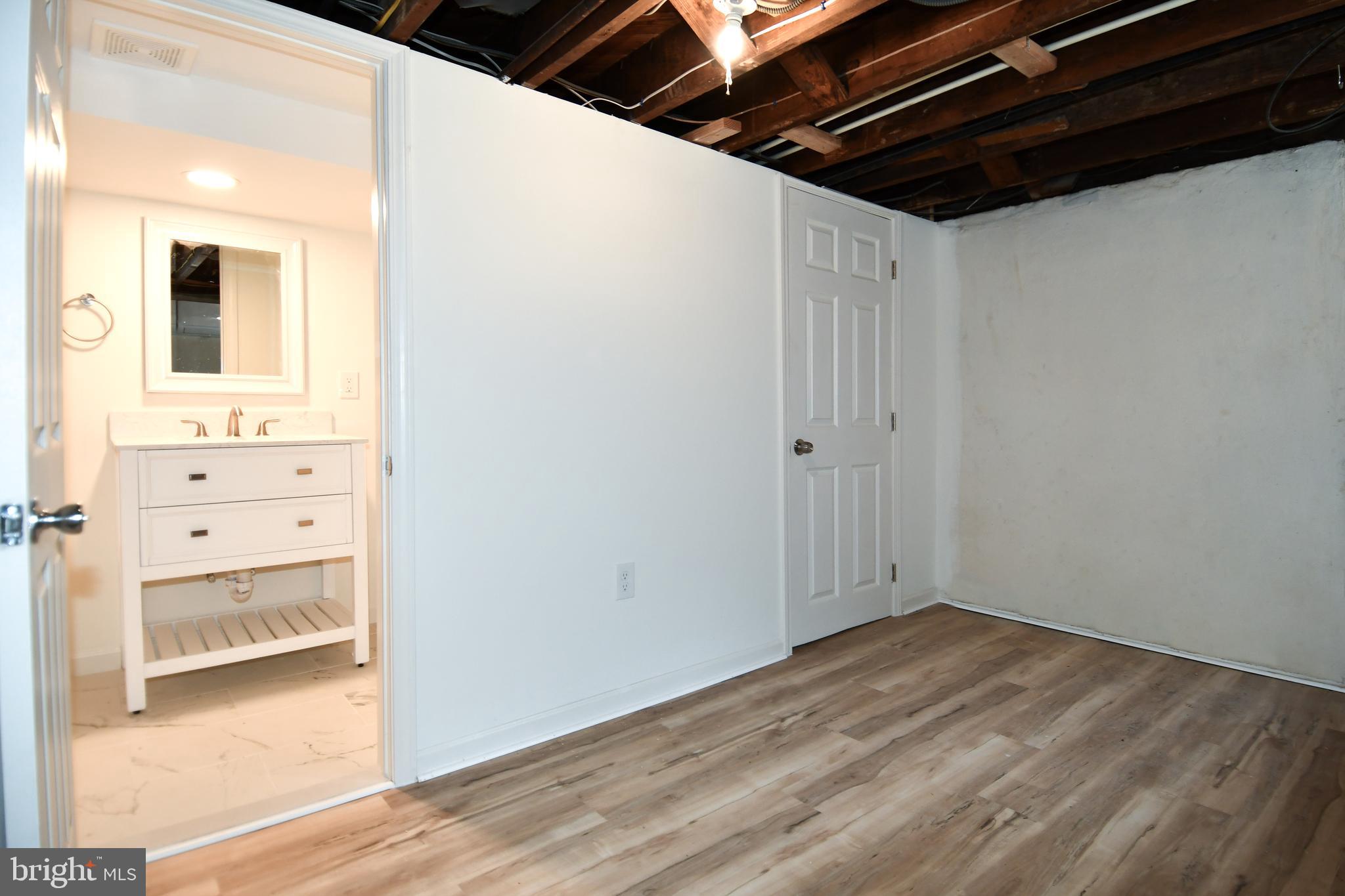 AURORA HILLS - Residential Lease