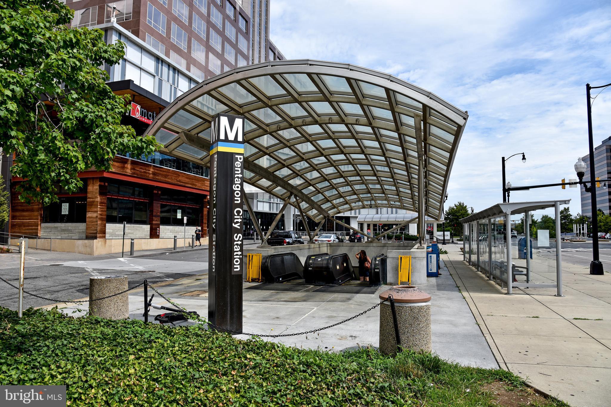 AURORA HILLS - Residential Lease