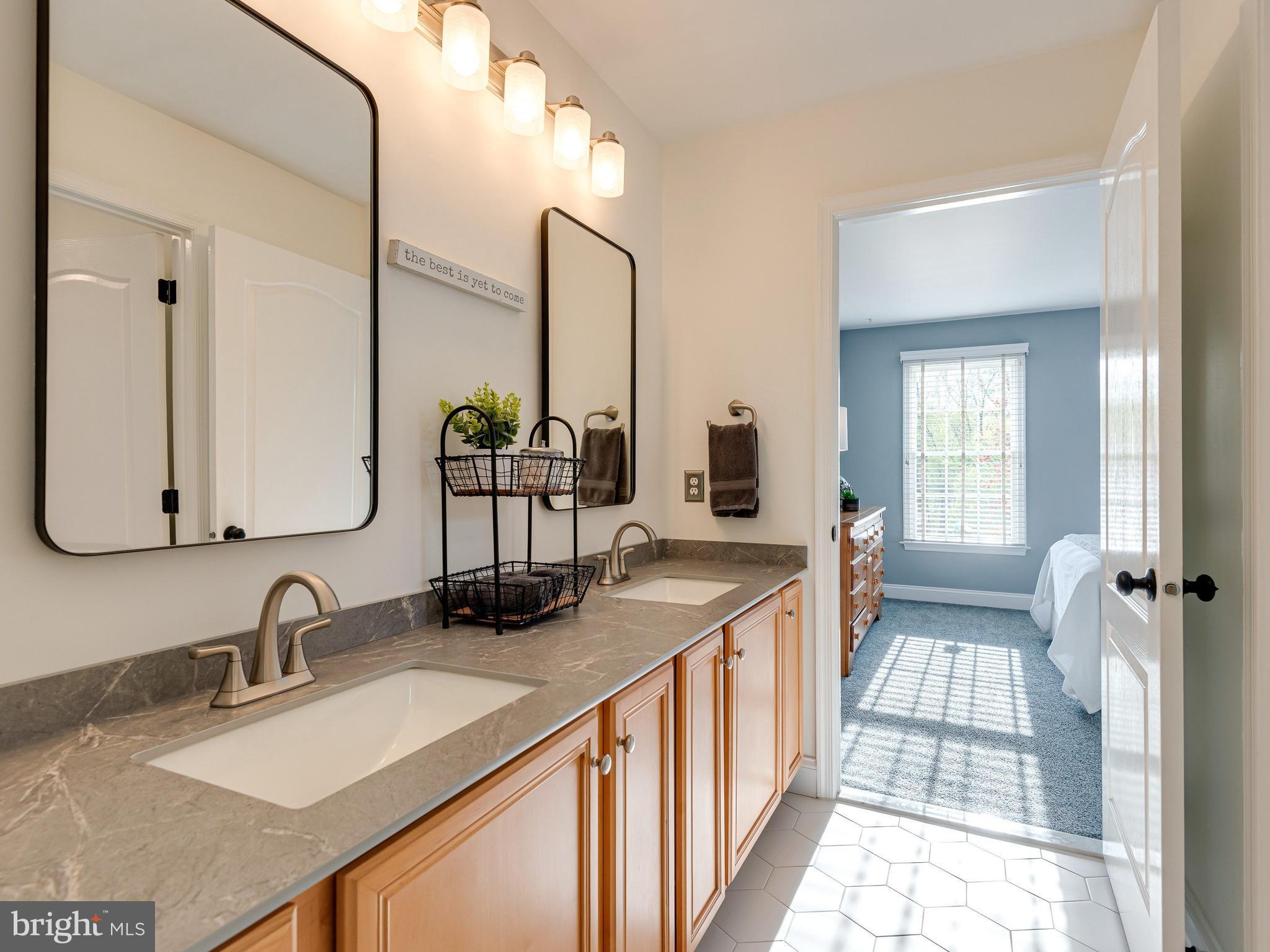 VALLEY FORGE WOODS - Residential