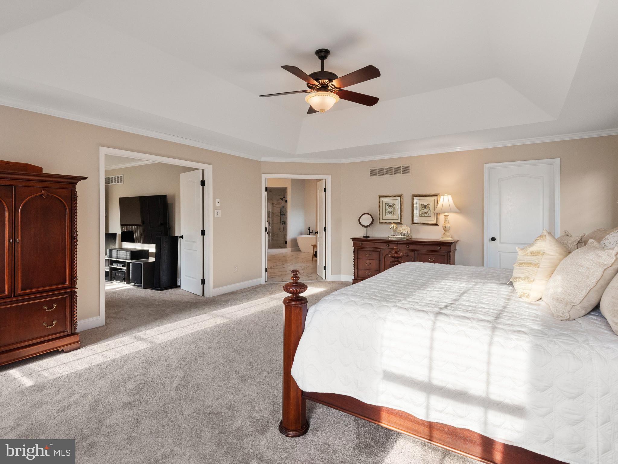 VALLEY FORGE WOODS - Residential