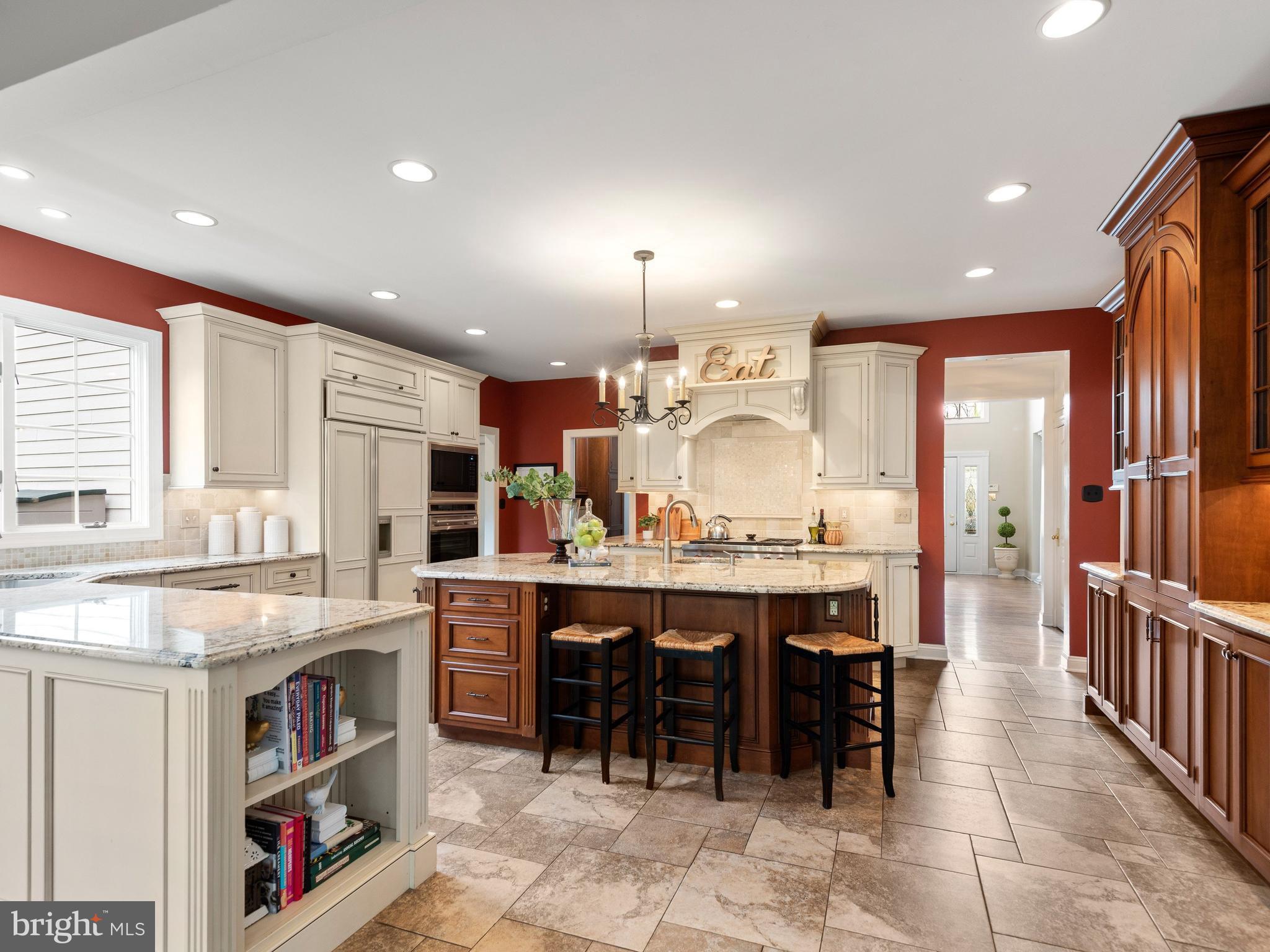 VALLEY FORGE WOODS - Residential