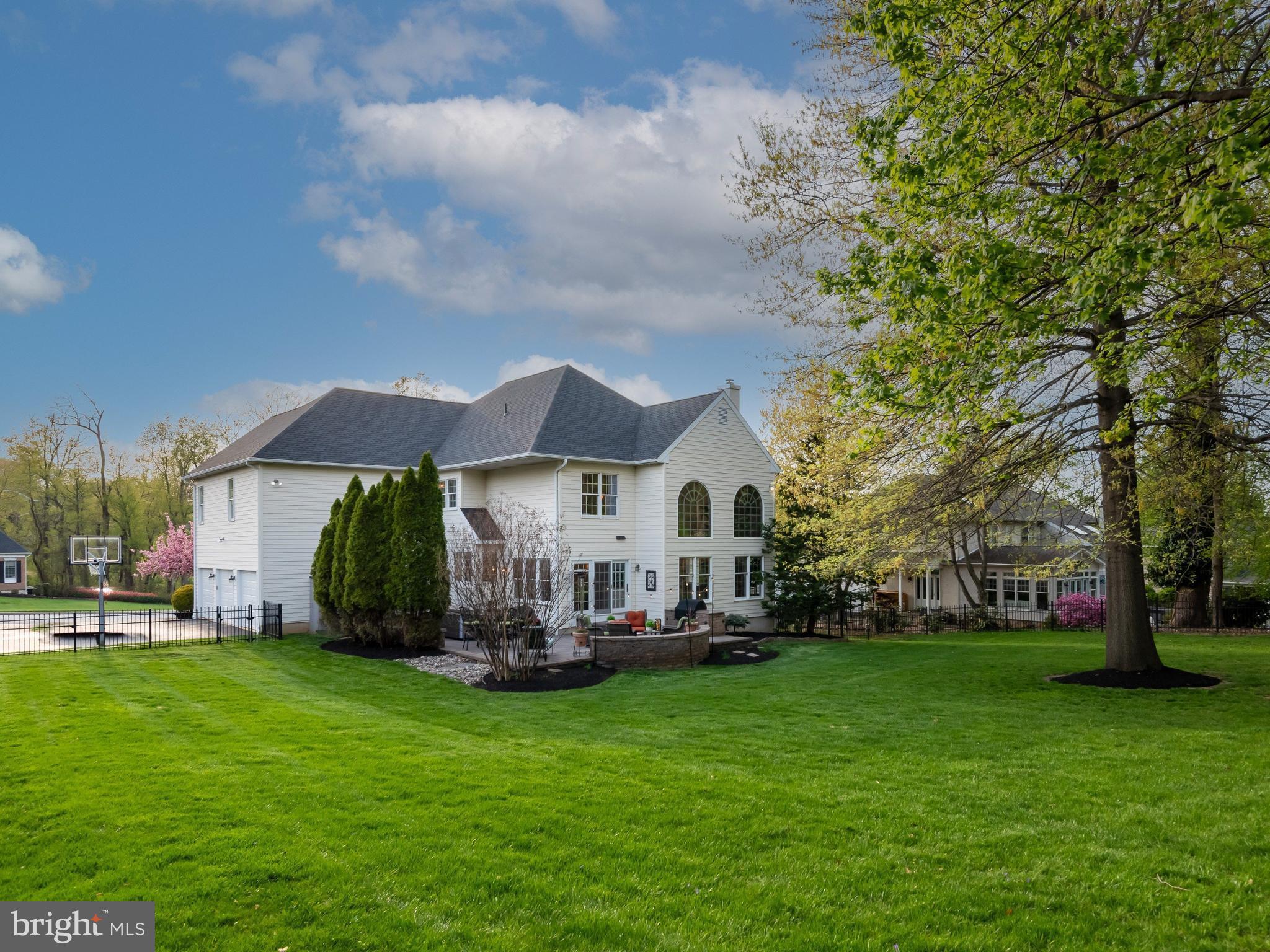 VALLEY FORGE WOODS - Residential