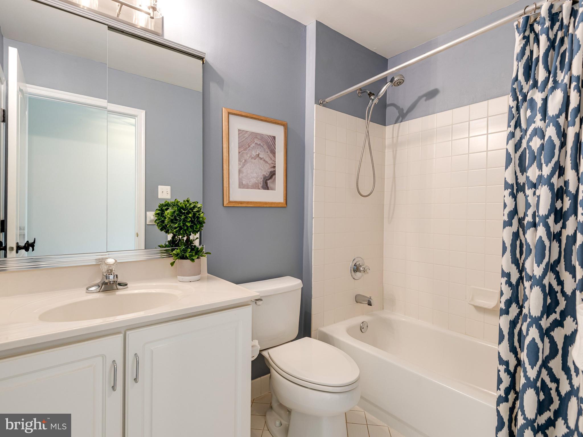 VALLEY FORGE WOODS - Residential