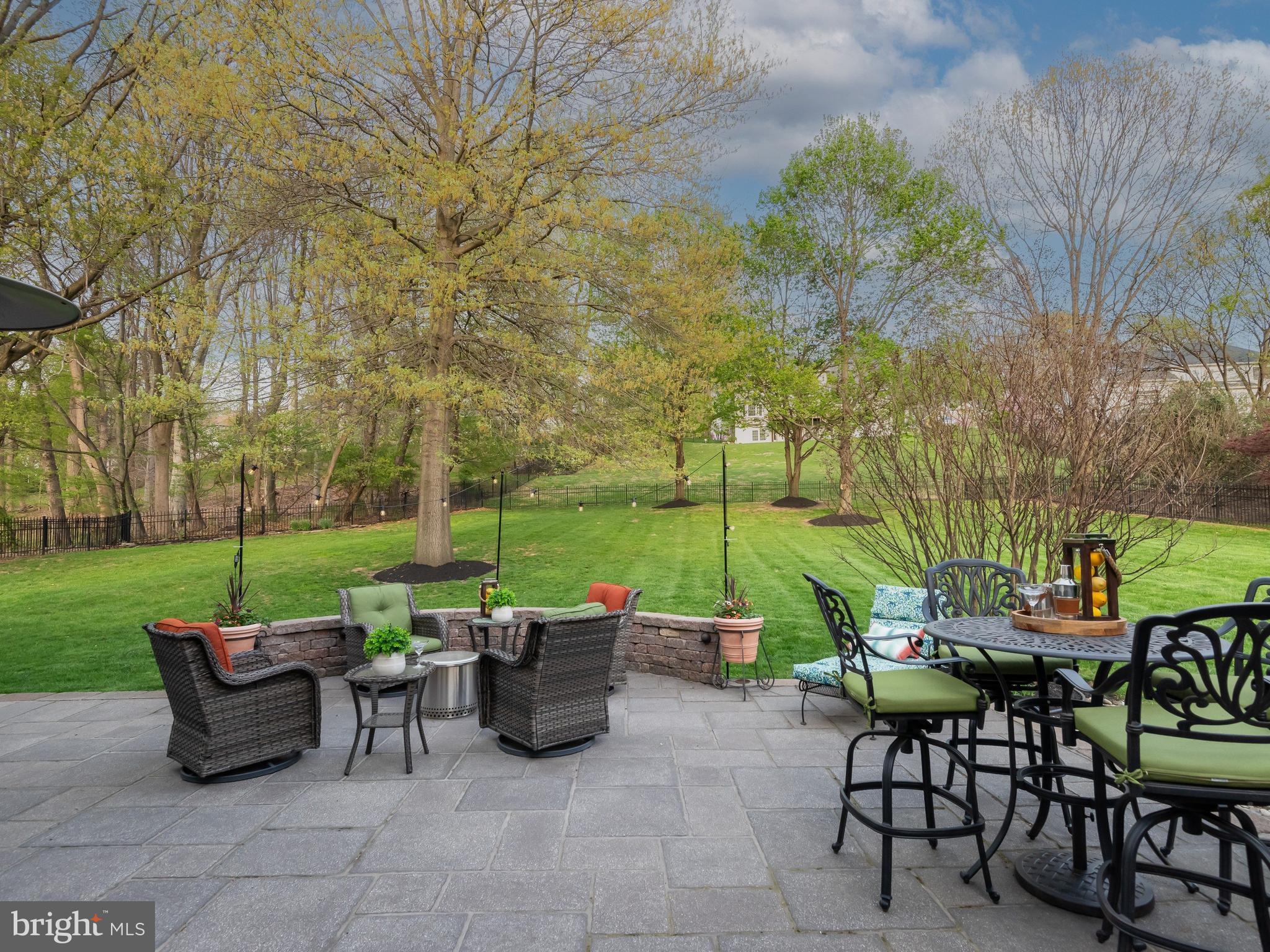 VALLEY FORGE WOODS - Residential